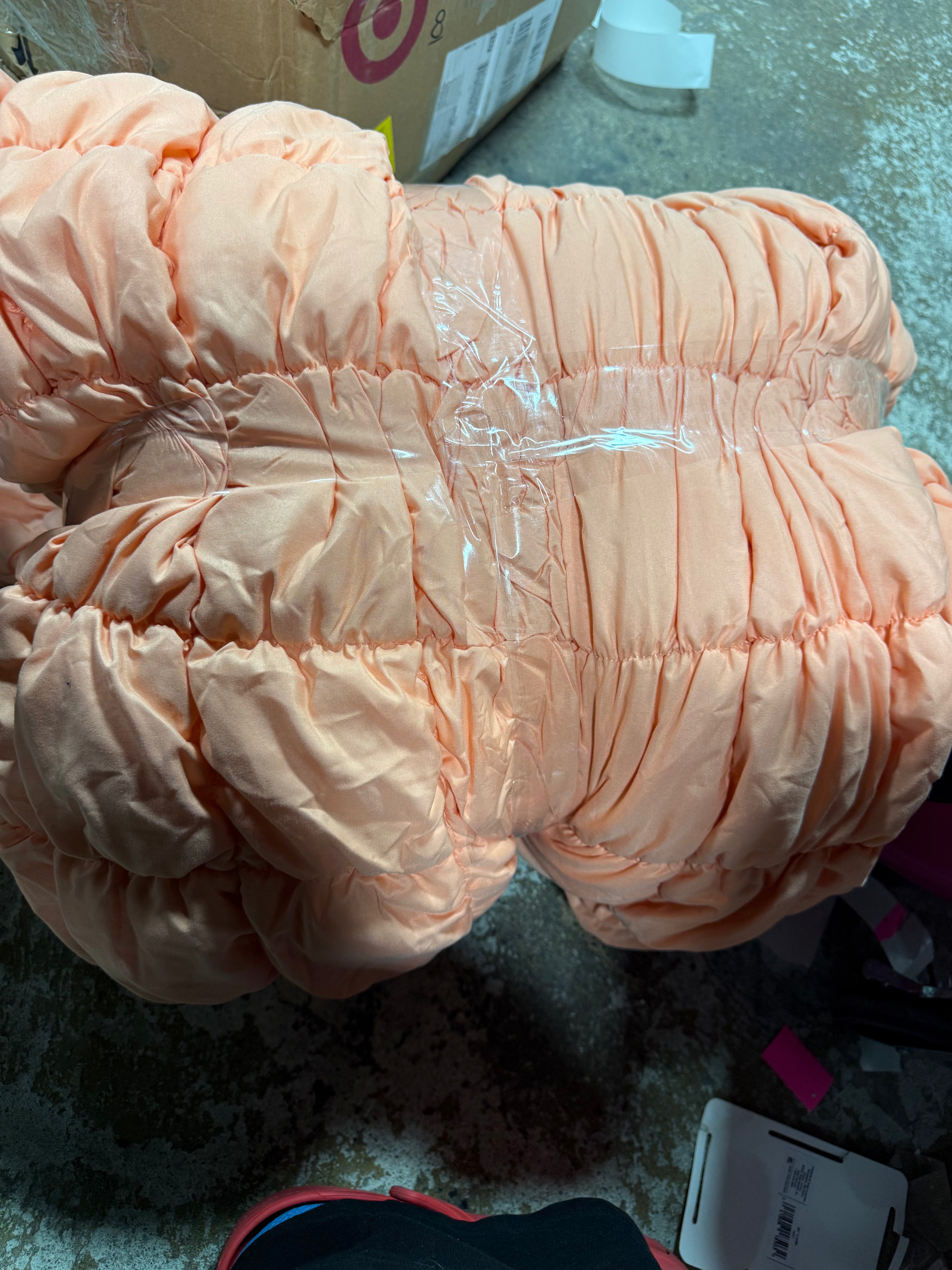Teen Twin/Twin XL Puffy Comforter Set Peach
