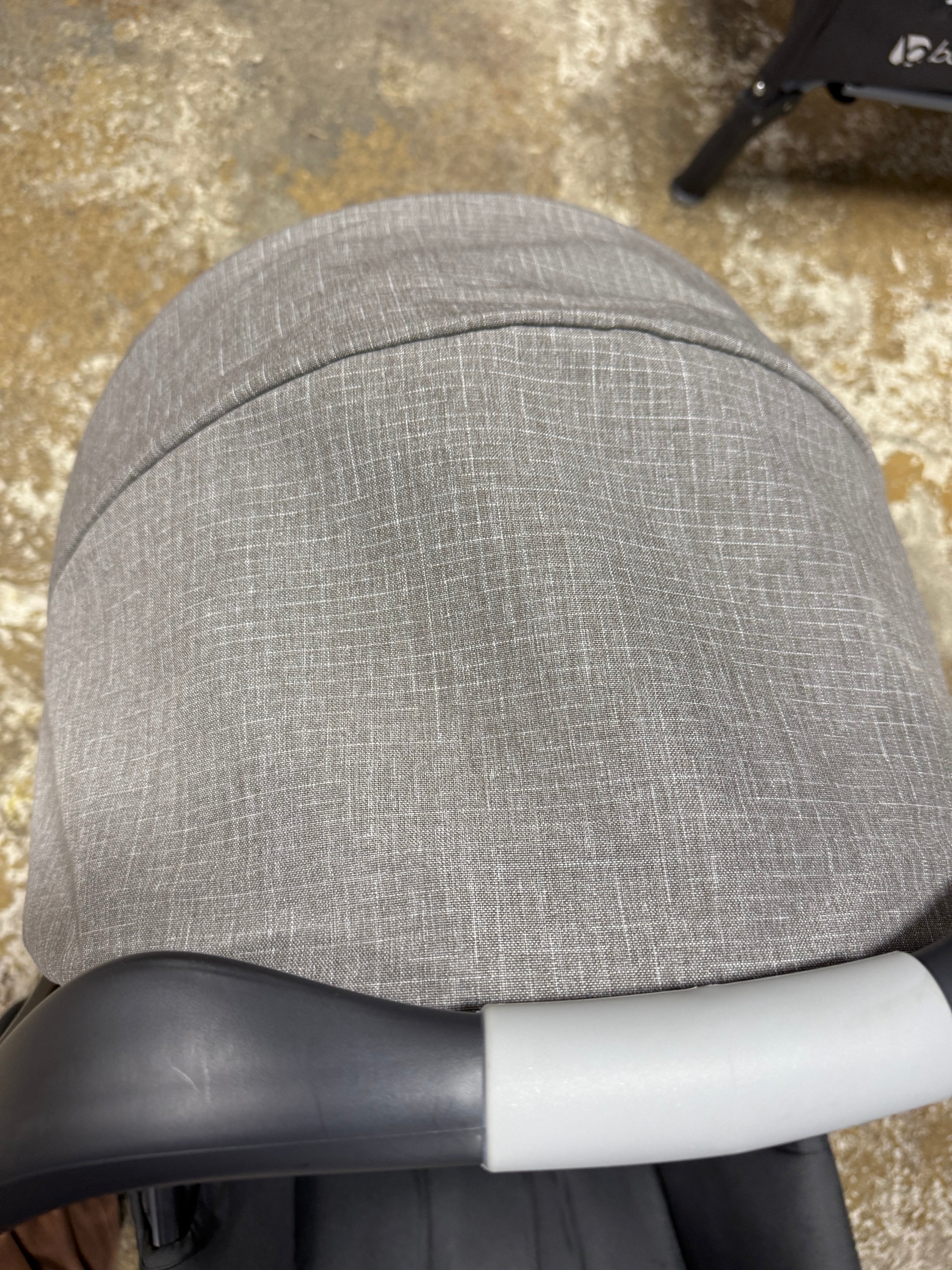 KeyFit ClearTex Infant Car Seat - Black