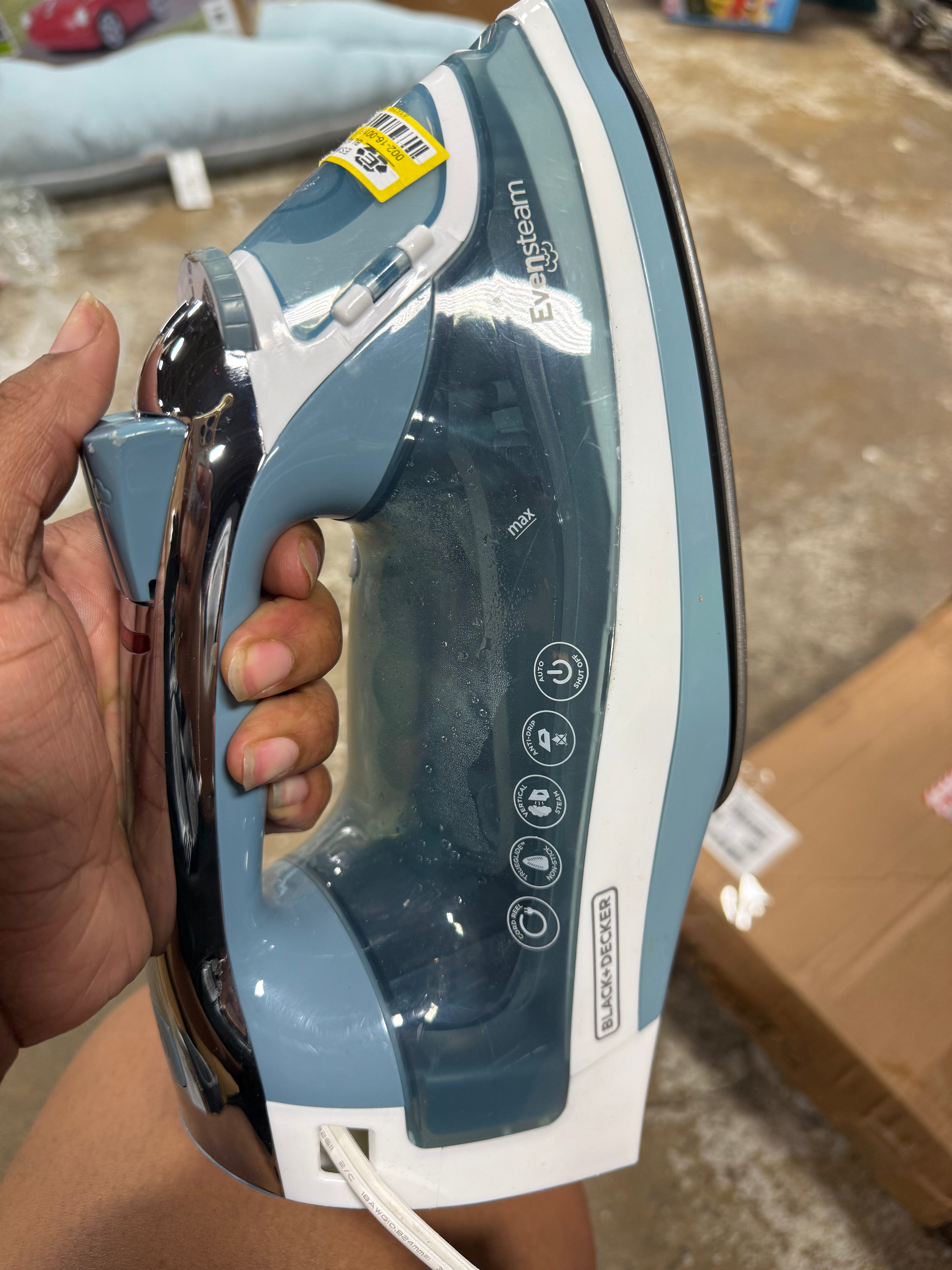 Steam Iron Retractable Cord Gray