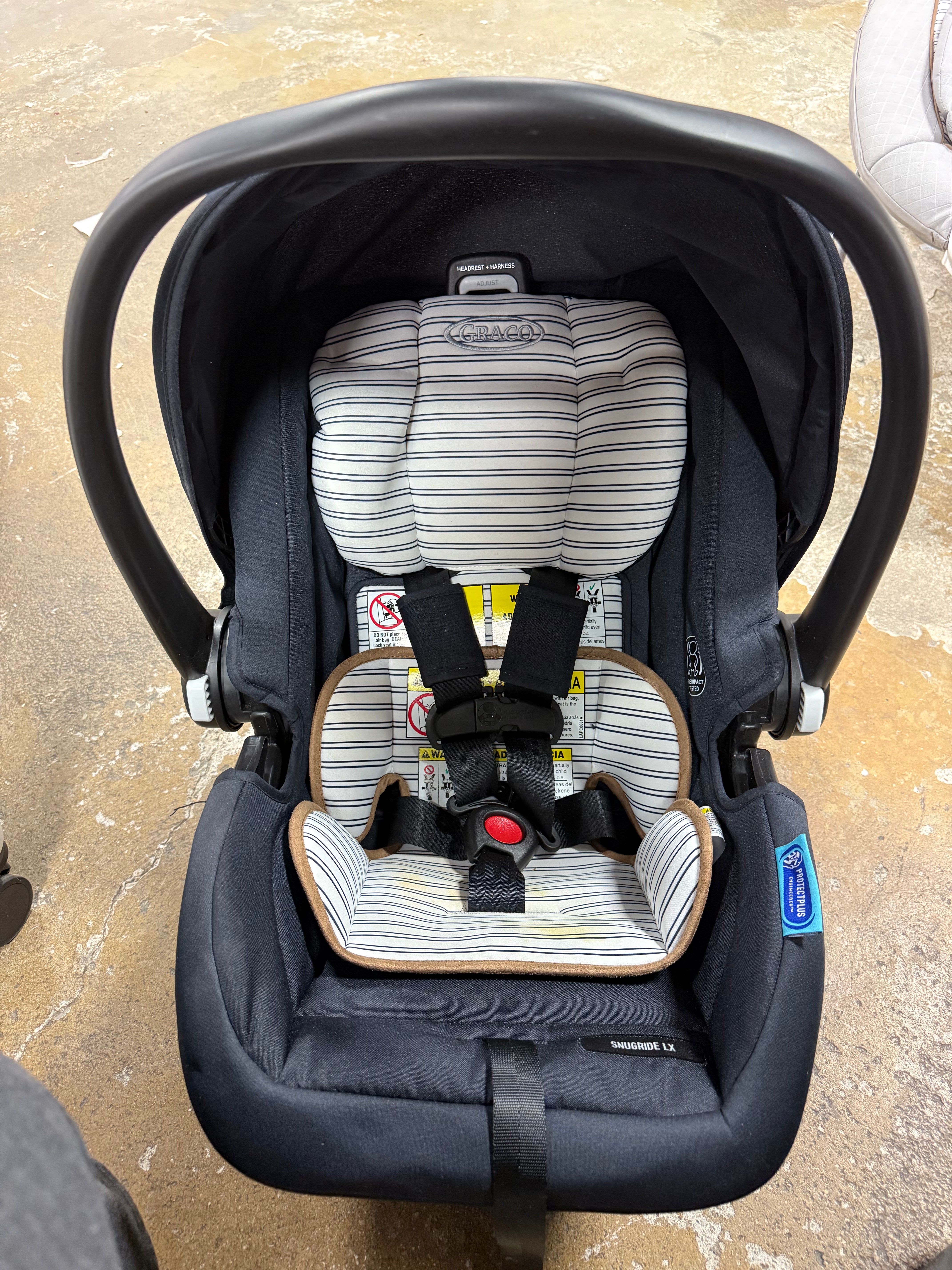 Modes Pramette CAR SEAT & BASE ONLY - Black