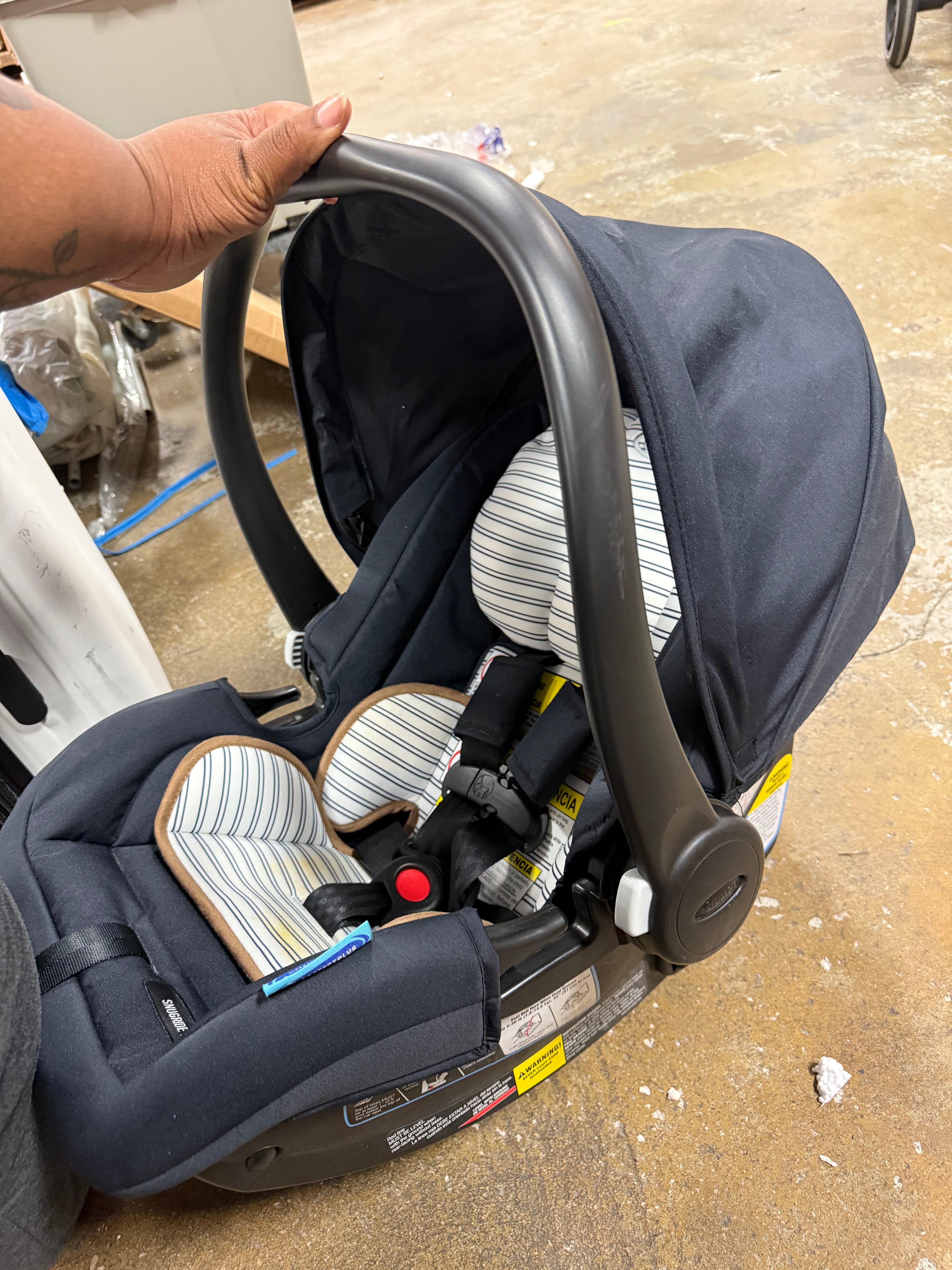 Modes Pramette CAR SEAT & BASE ONLY - Black