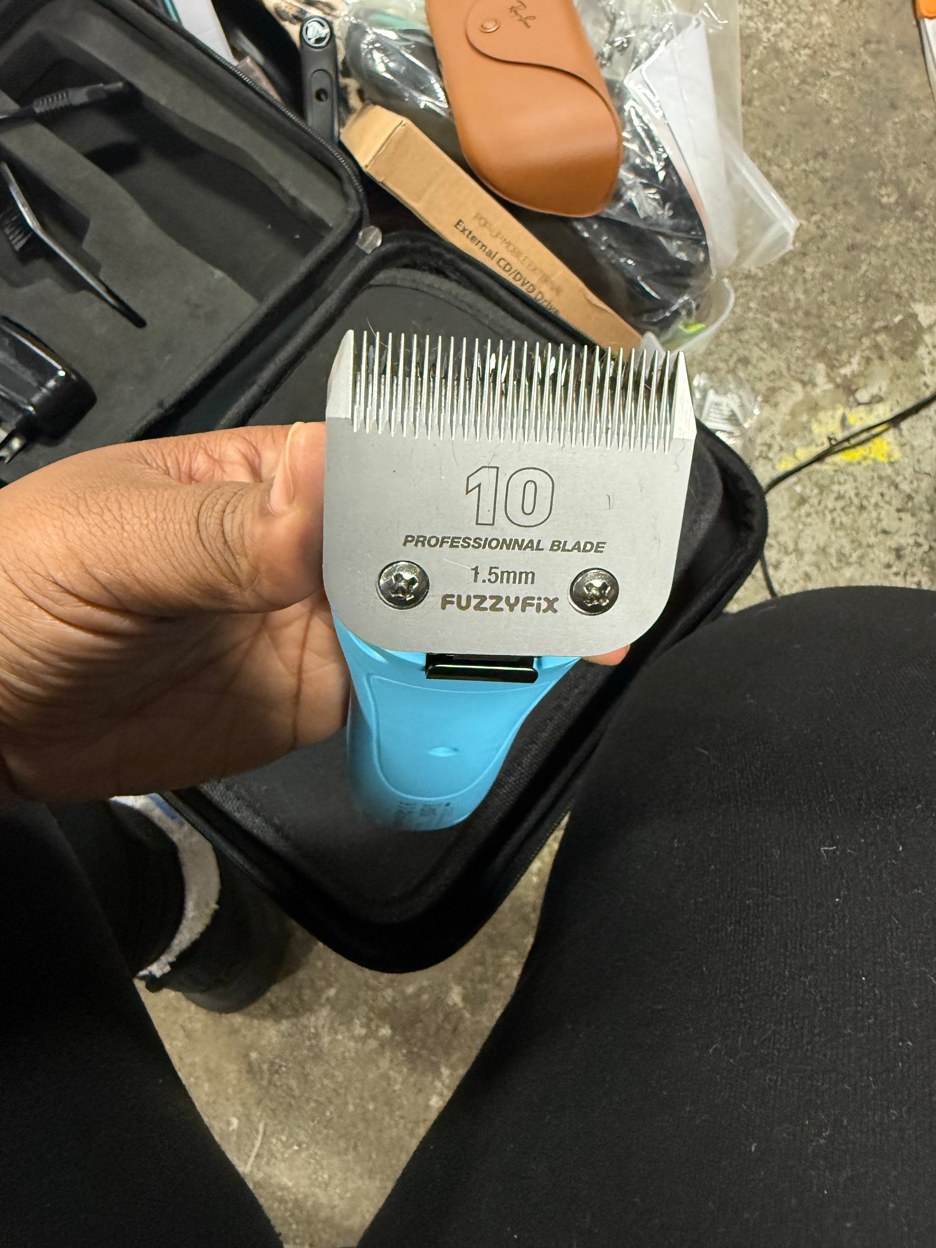 Professional Dog Clippers for Grooming - 2 Speed Pet Grooming Kit