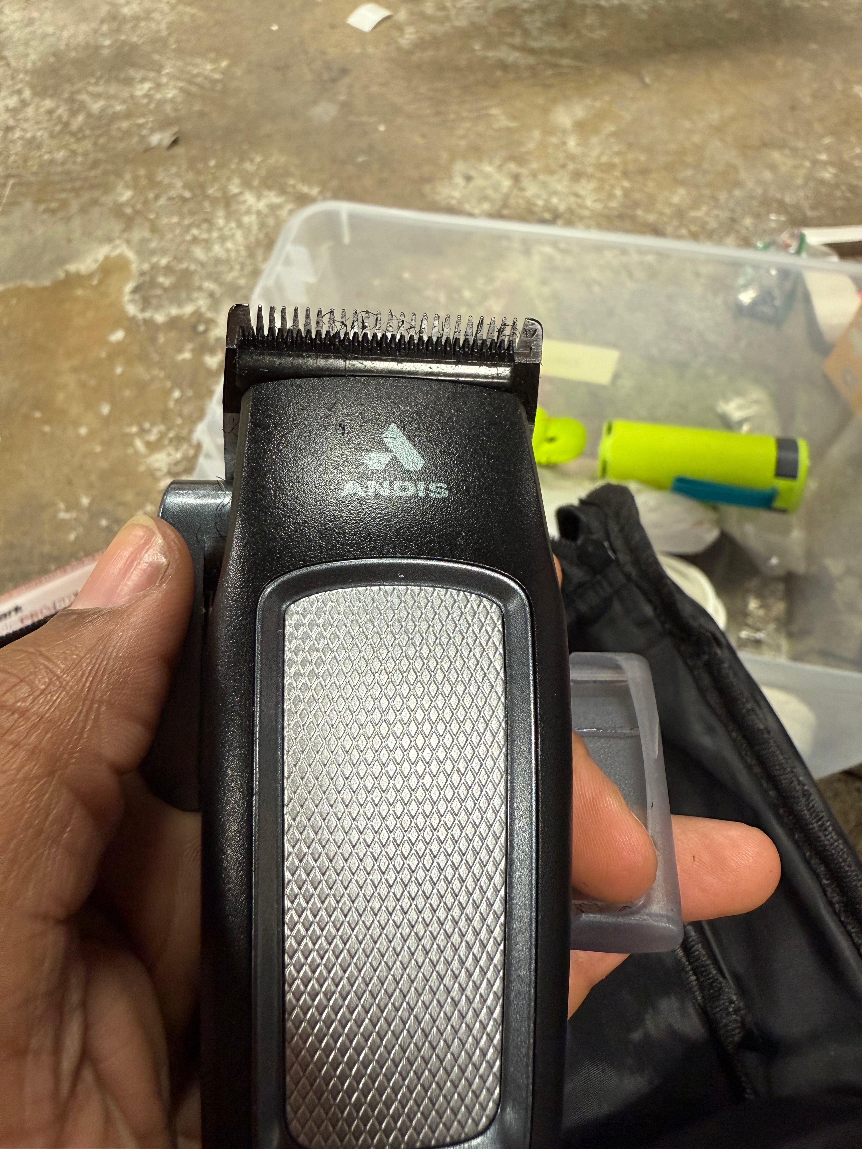 Clipper & Cordless T-Blade Lithium Trimmer Kit - 23pc