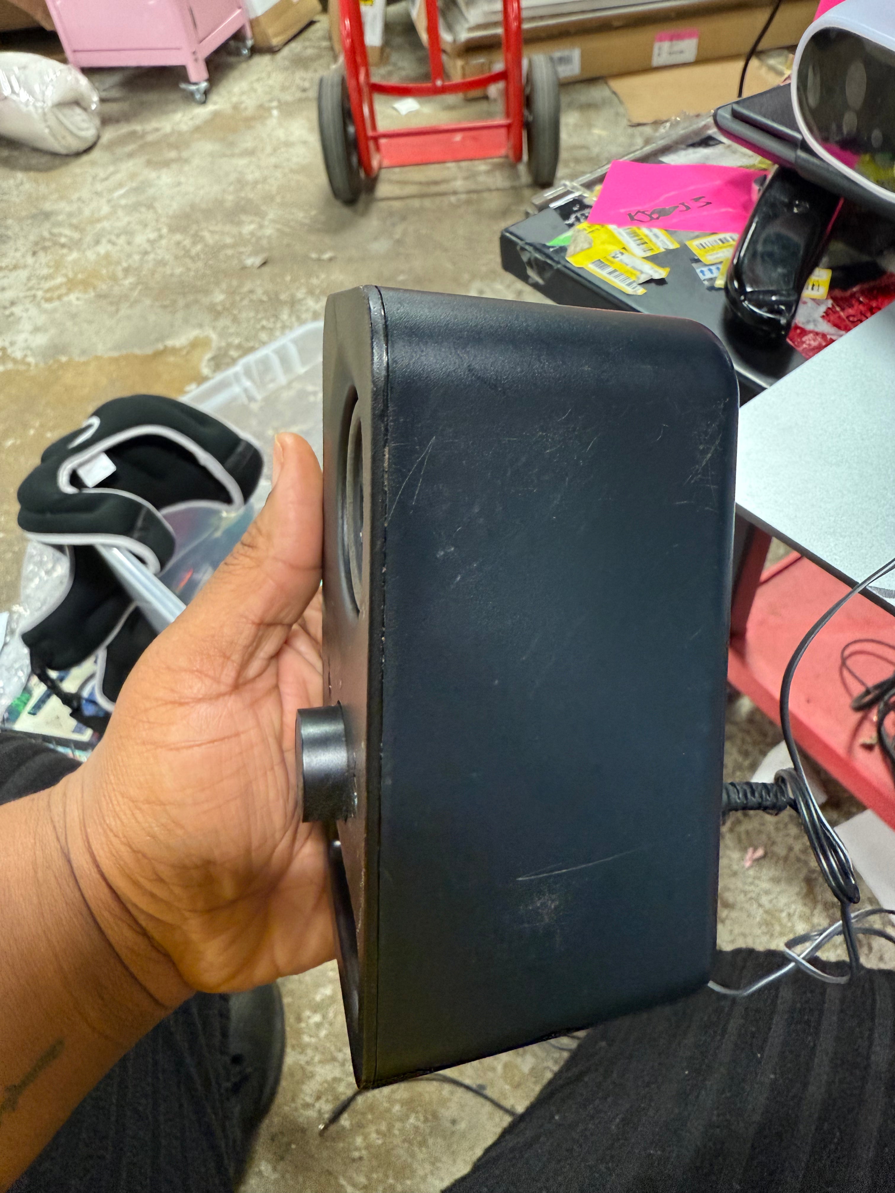 Speaker Powered, 2-Way