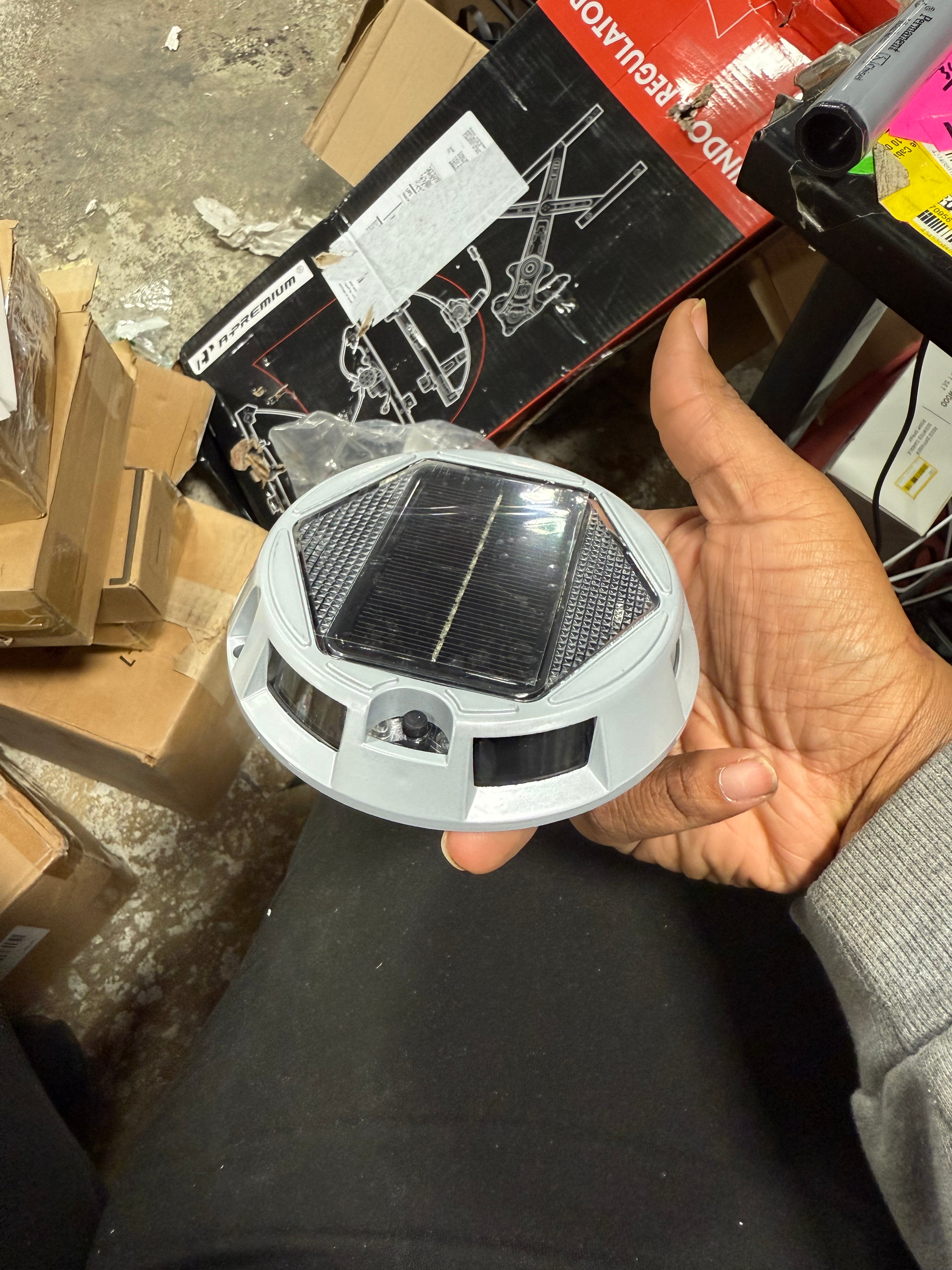 Warm White & Cool White Solar Deck & Pathway Lights