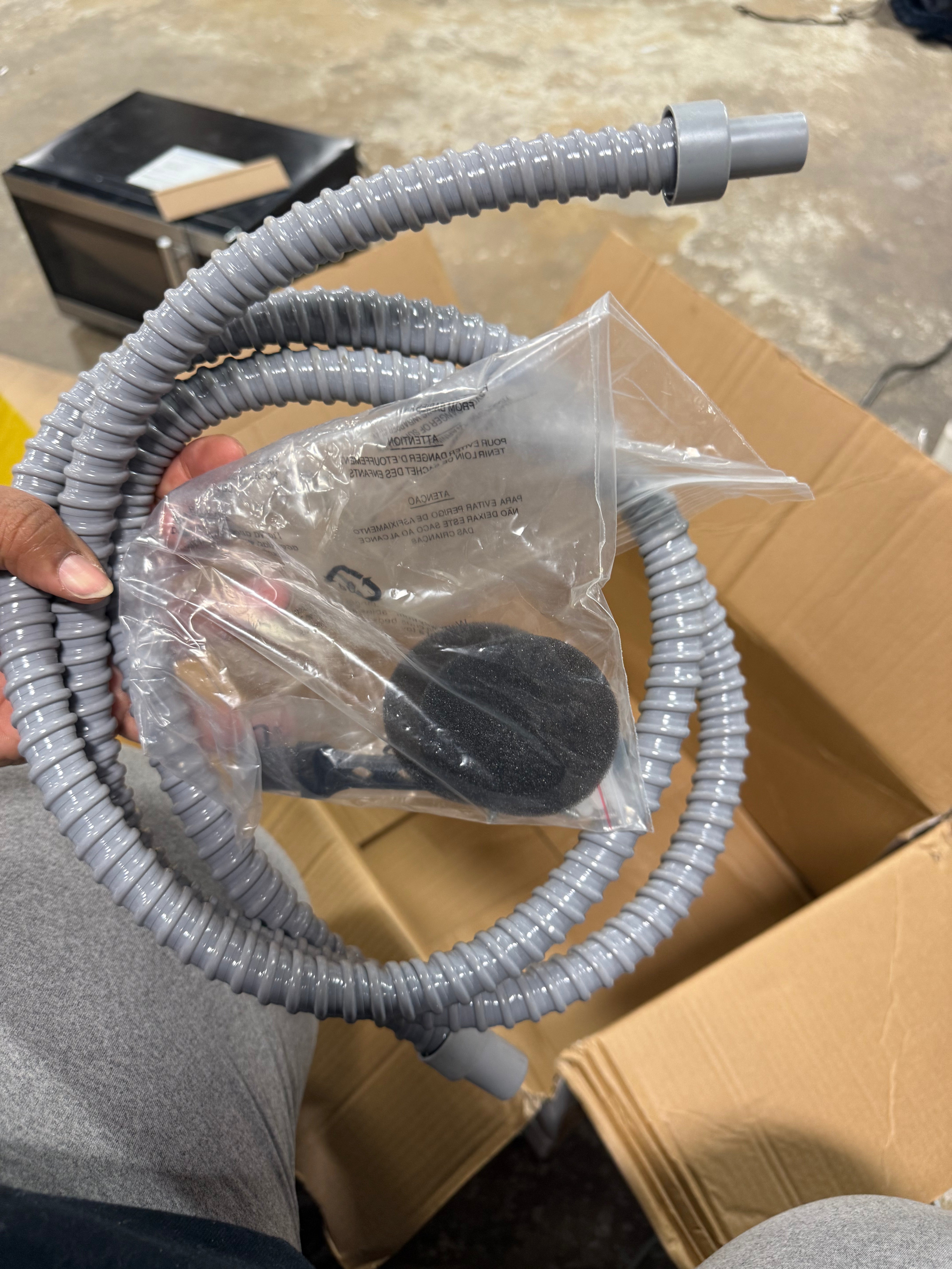 Phantom Bagged Canister Deep Cleaning PET Vacuum with Powerhead