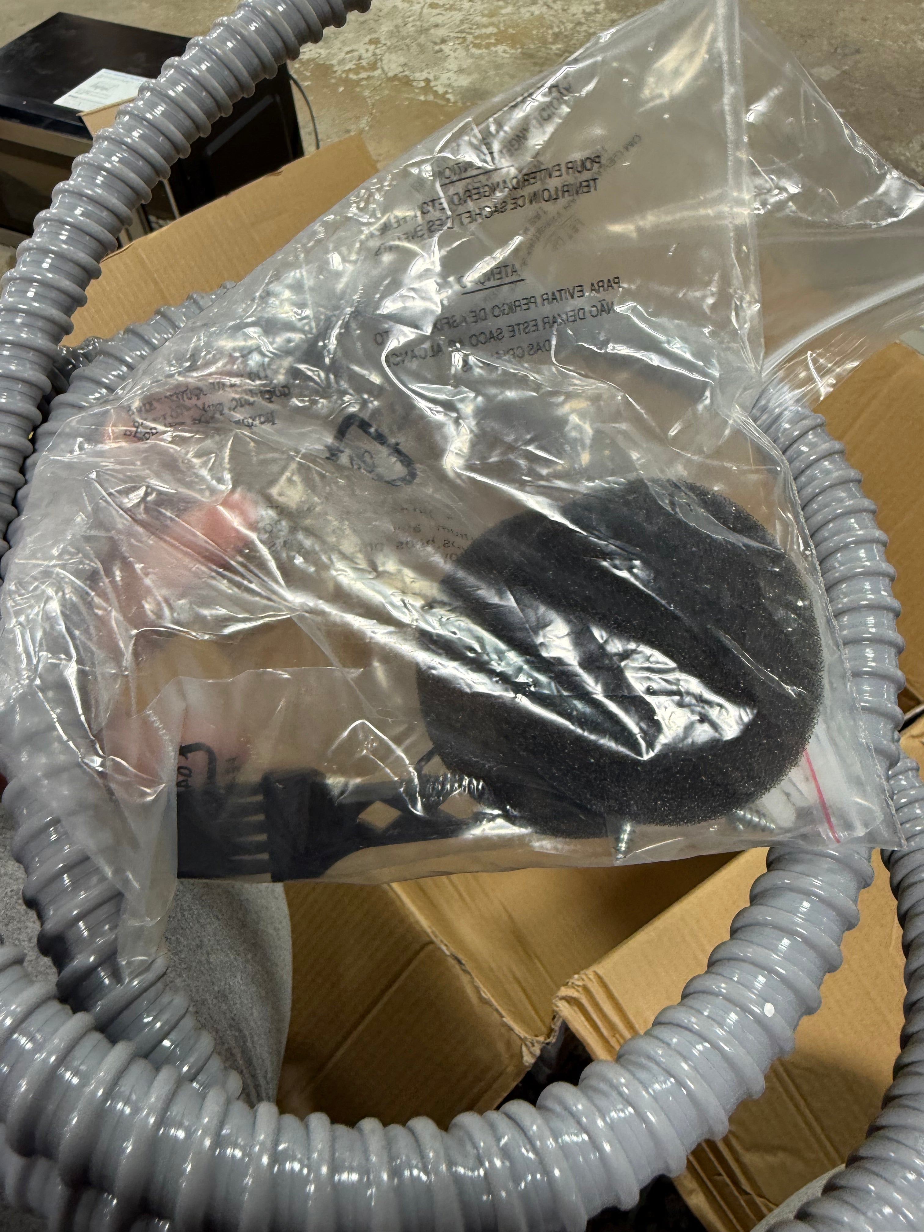 Phantom Bagged Canister Deep Cleaning PET Vacuum with Powerhead