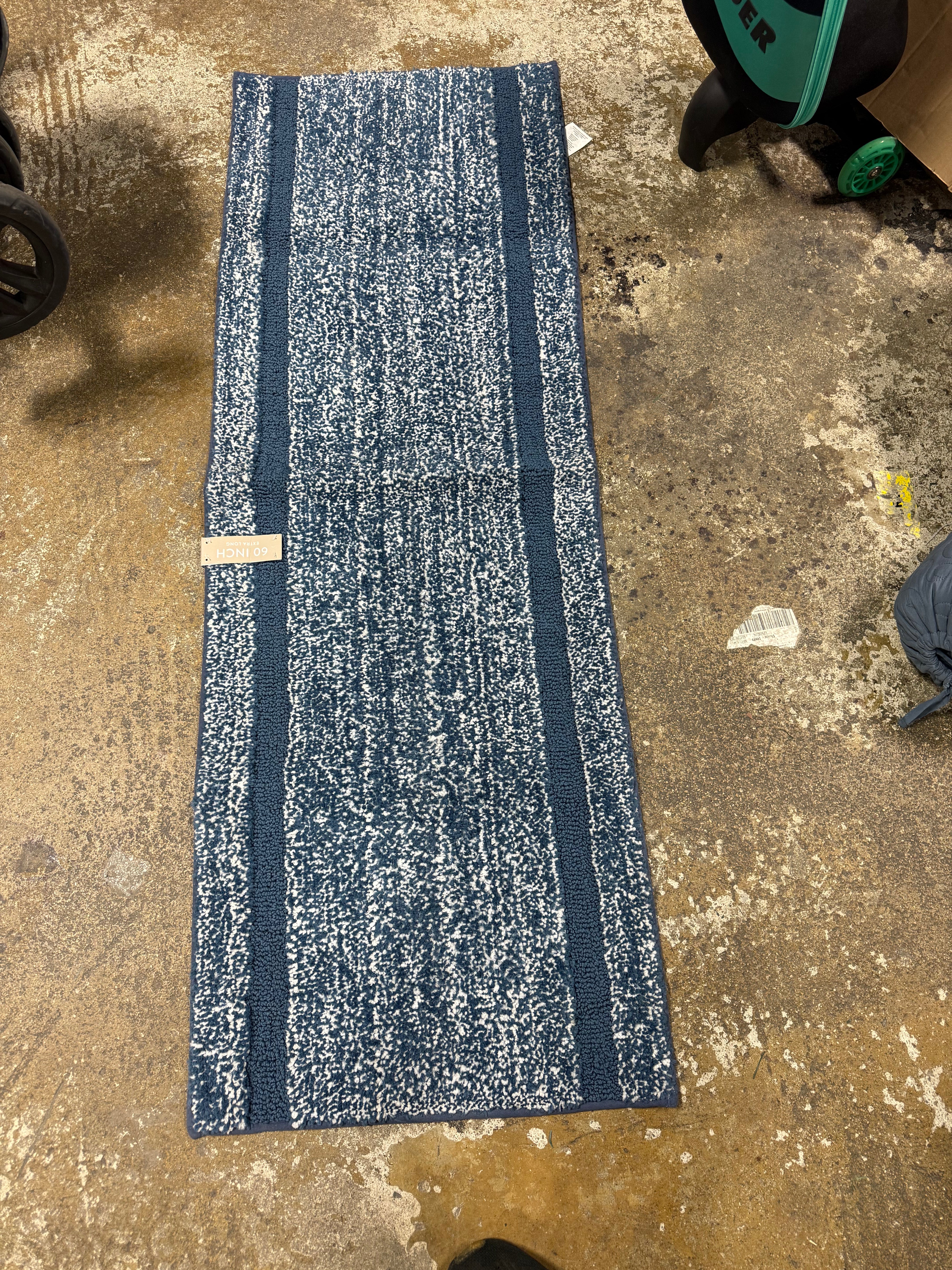 Heathered Hotel Border Navy/White Polyester Bath Rug Runner 20" x 60"