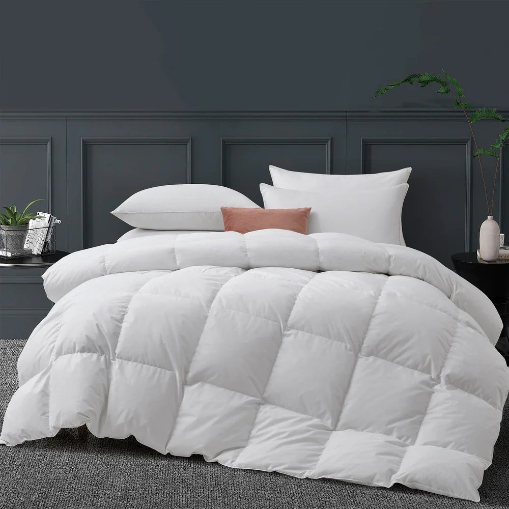 White Goose Feather Down Comforter - King - Medium weight