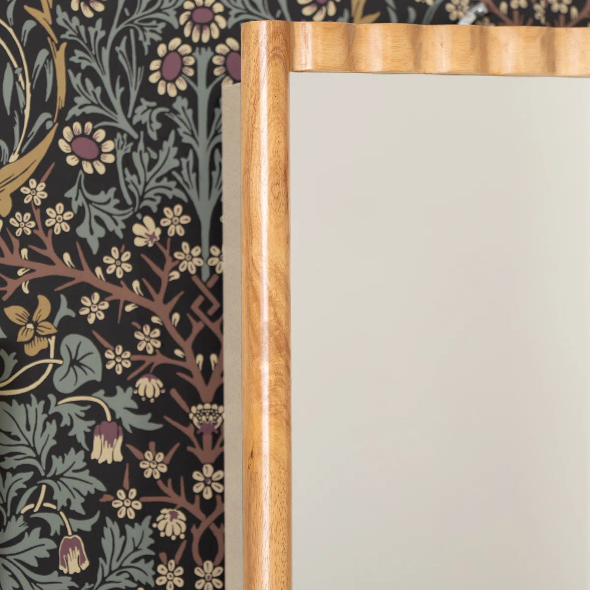 Marlowe Medicine Cabinet, Recess and Surface Mount