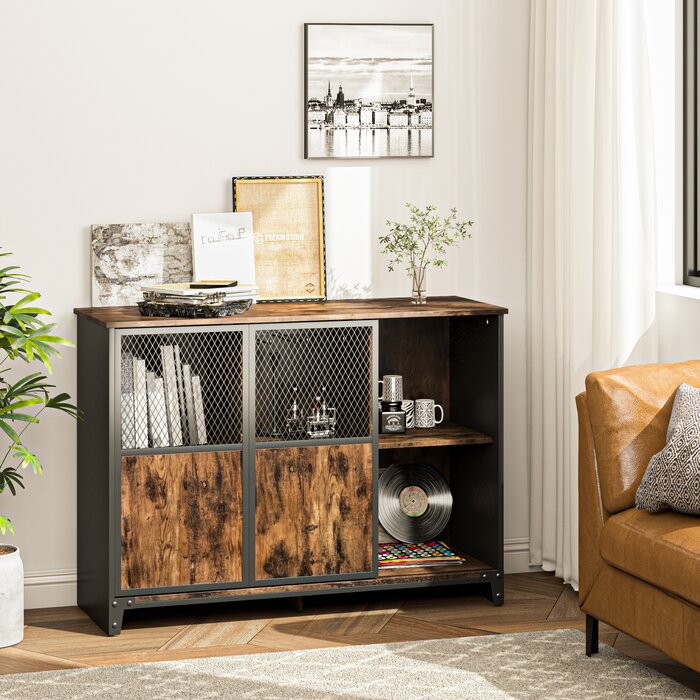 Mera Sideboard
