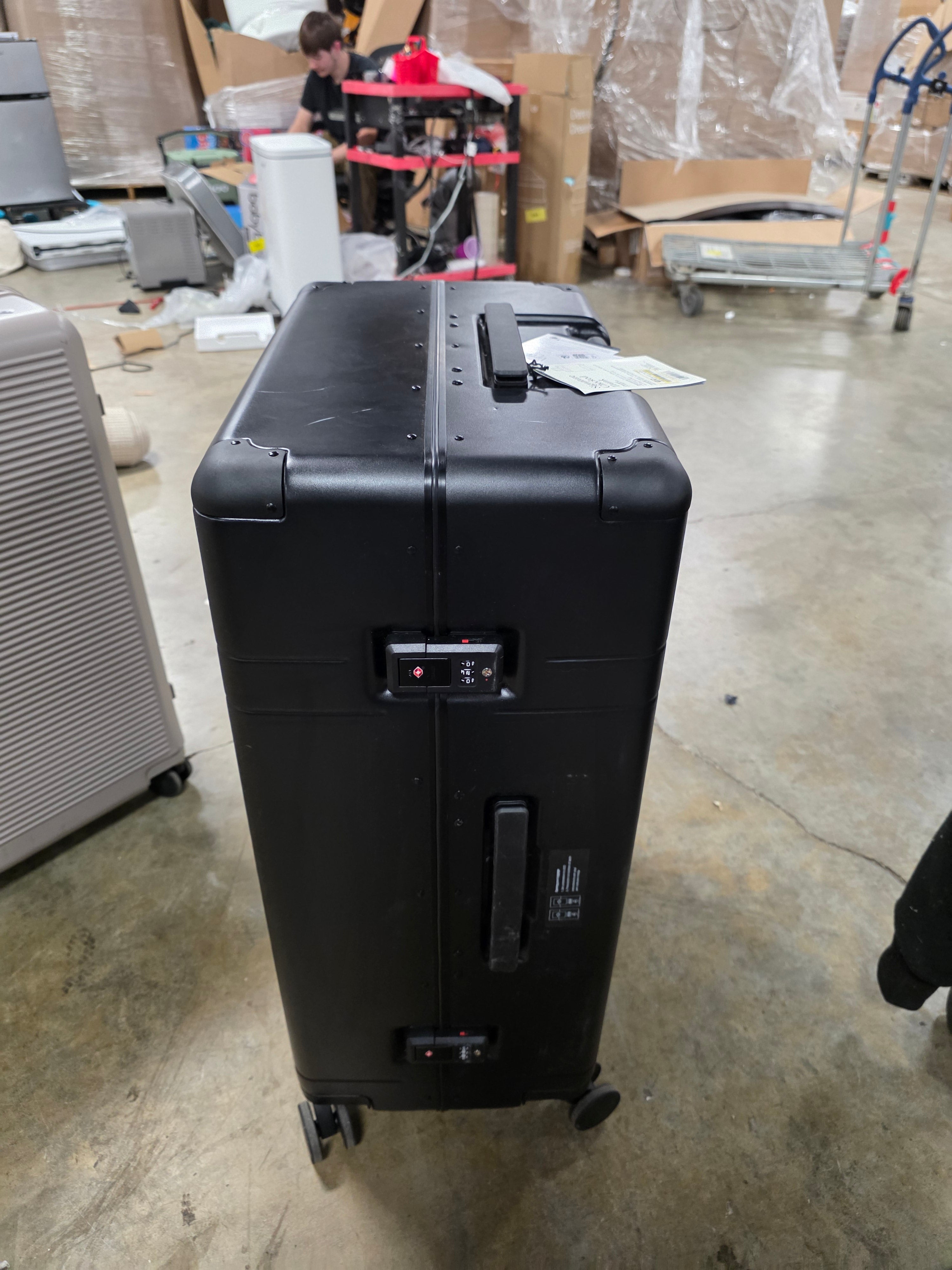 Signature Hardside Trunk Carry On Spinner Suitcase