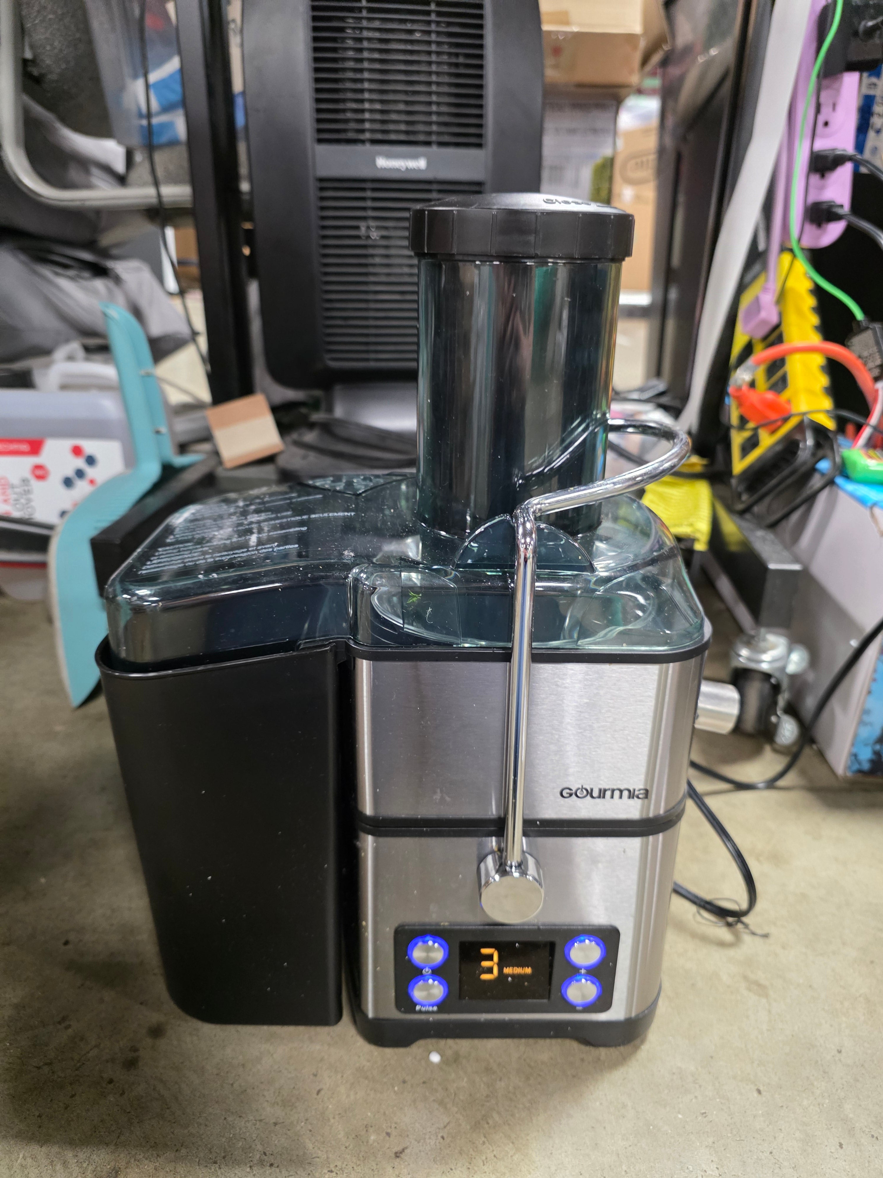 6 Speed Wide Mouth Juice Extraction with Self-Clean: Stainless Steel Juicer, Dishwasher-Safe Parts