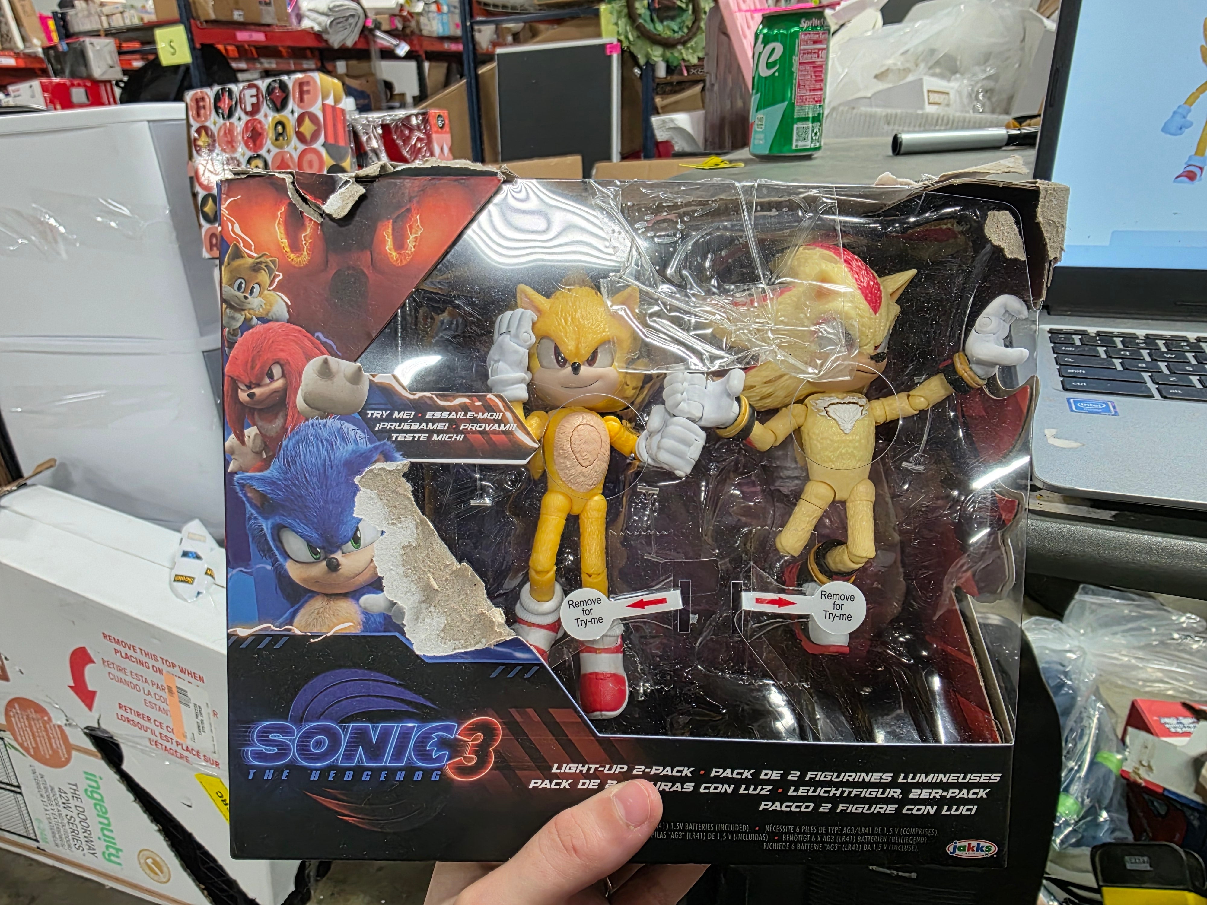 3 Light-Up Action Figure - 2pk