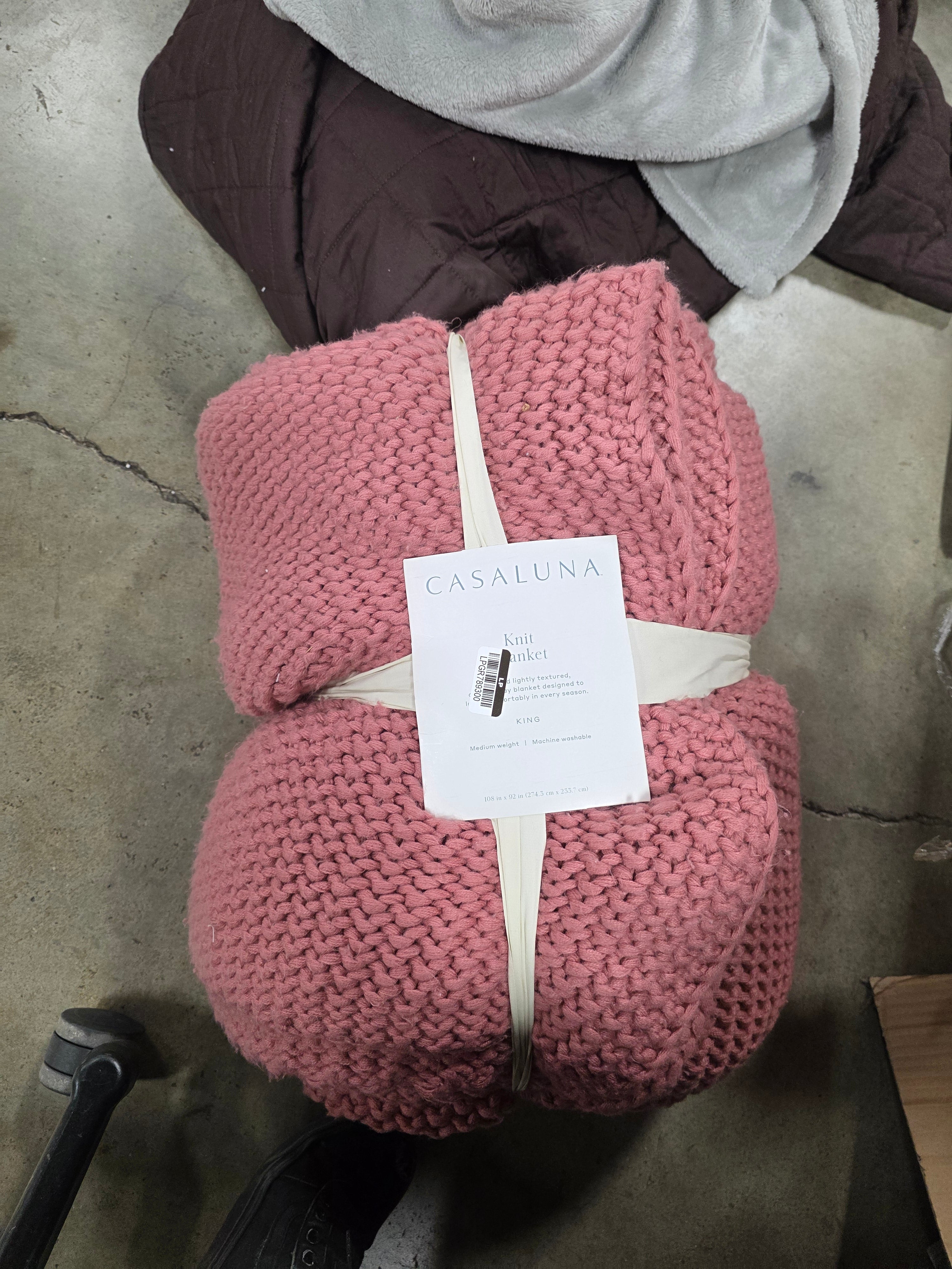 Chunky Knit Bed Blanket King