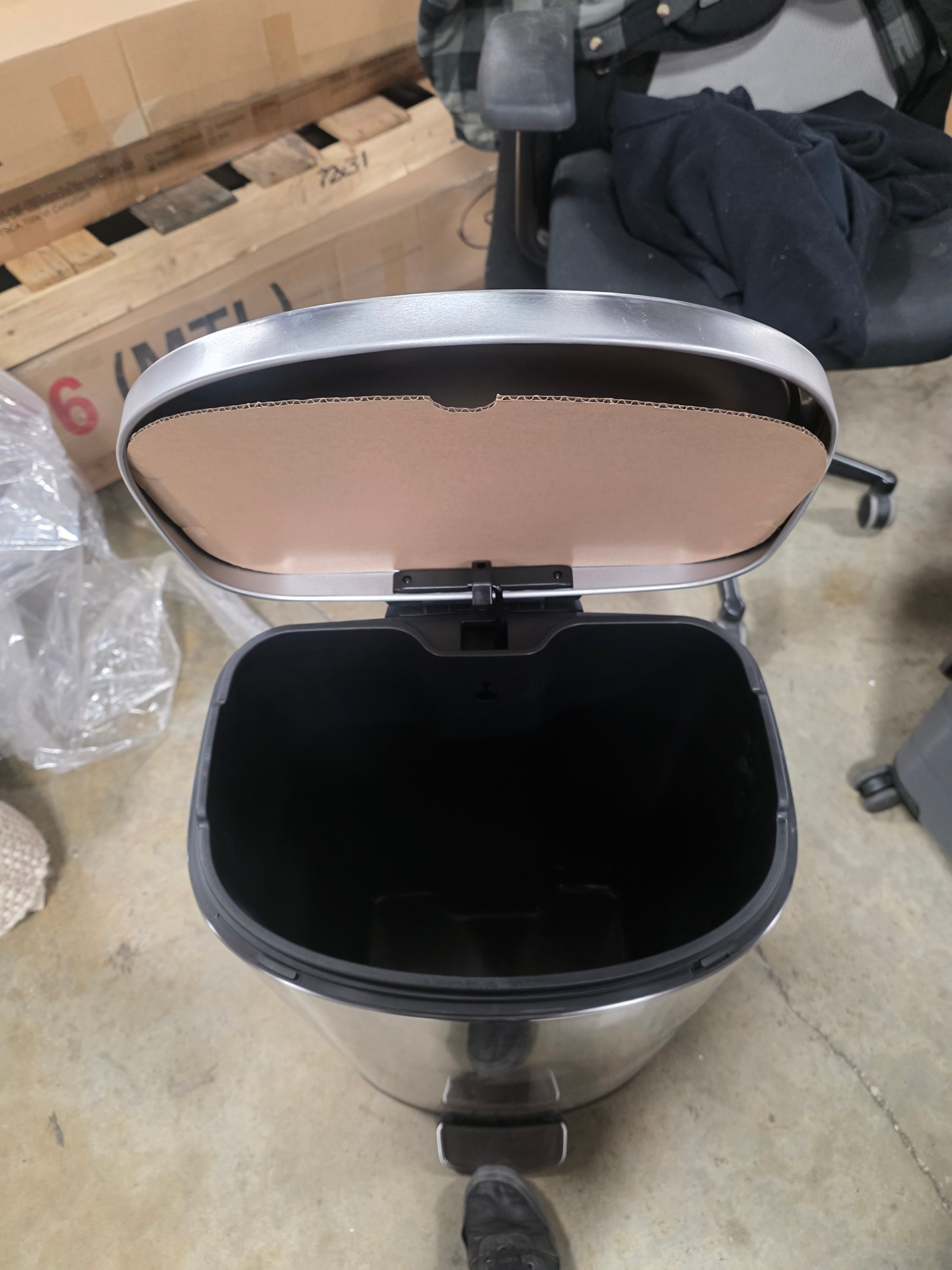 D Shape Step Trash Can - Stainless Steel, Kitchen Garbage Can, Smooth Finish, Indoor Use