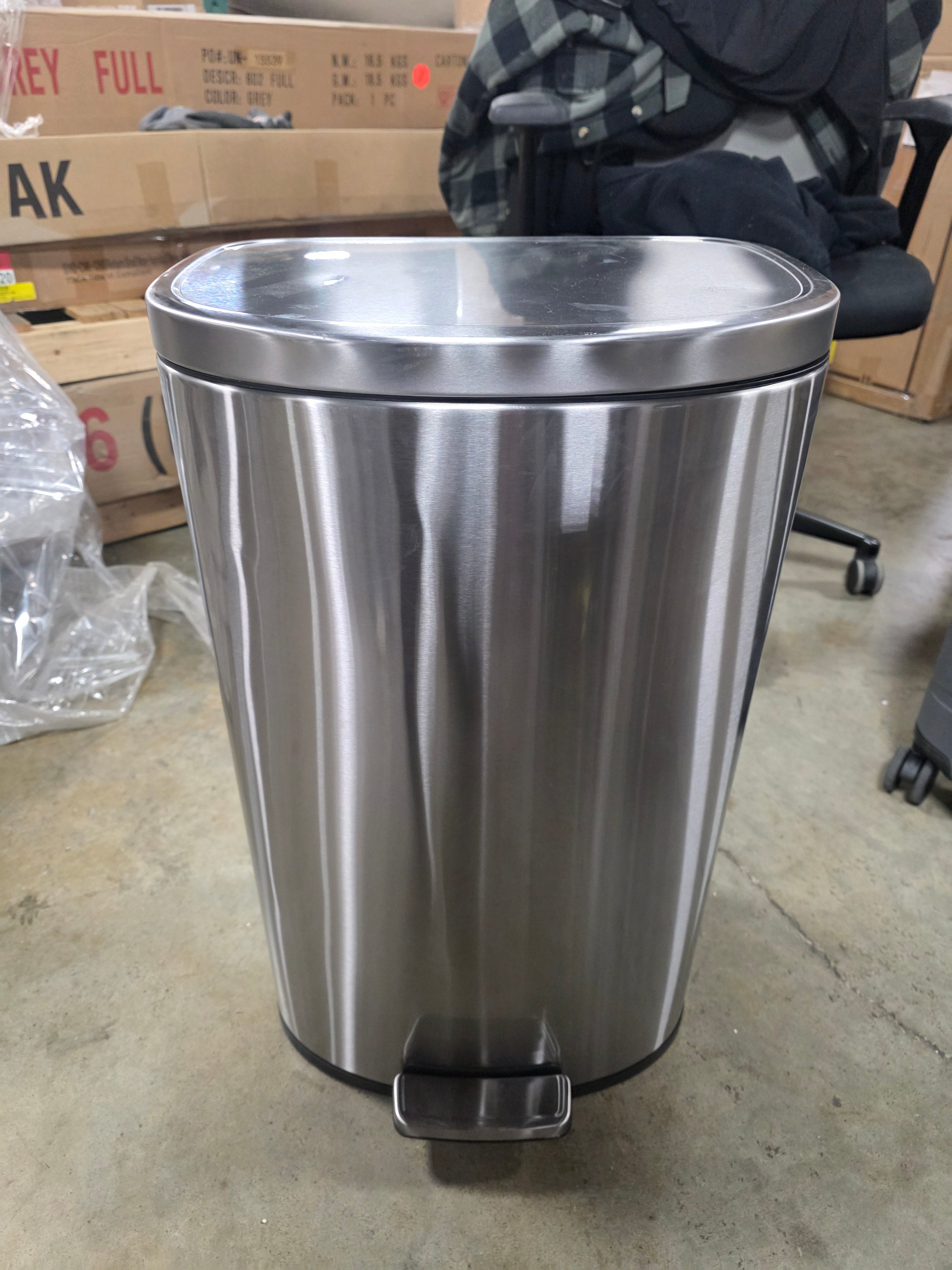 D Shape Step Trash Can - Stainless Steel, Kitchen Garbage Can, Smooth Finish, Indoor Use