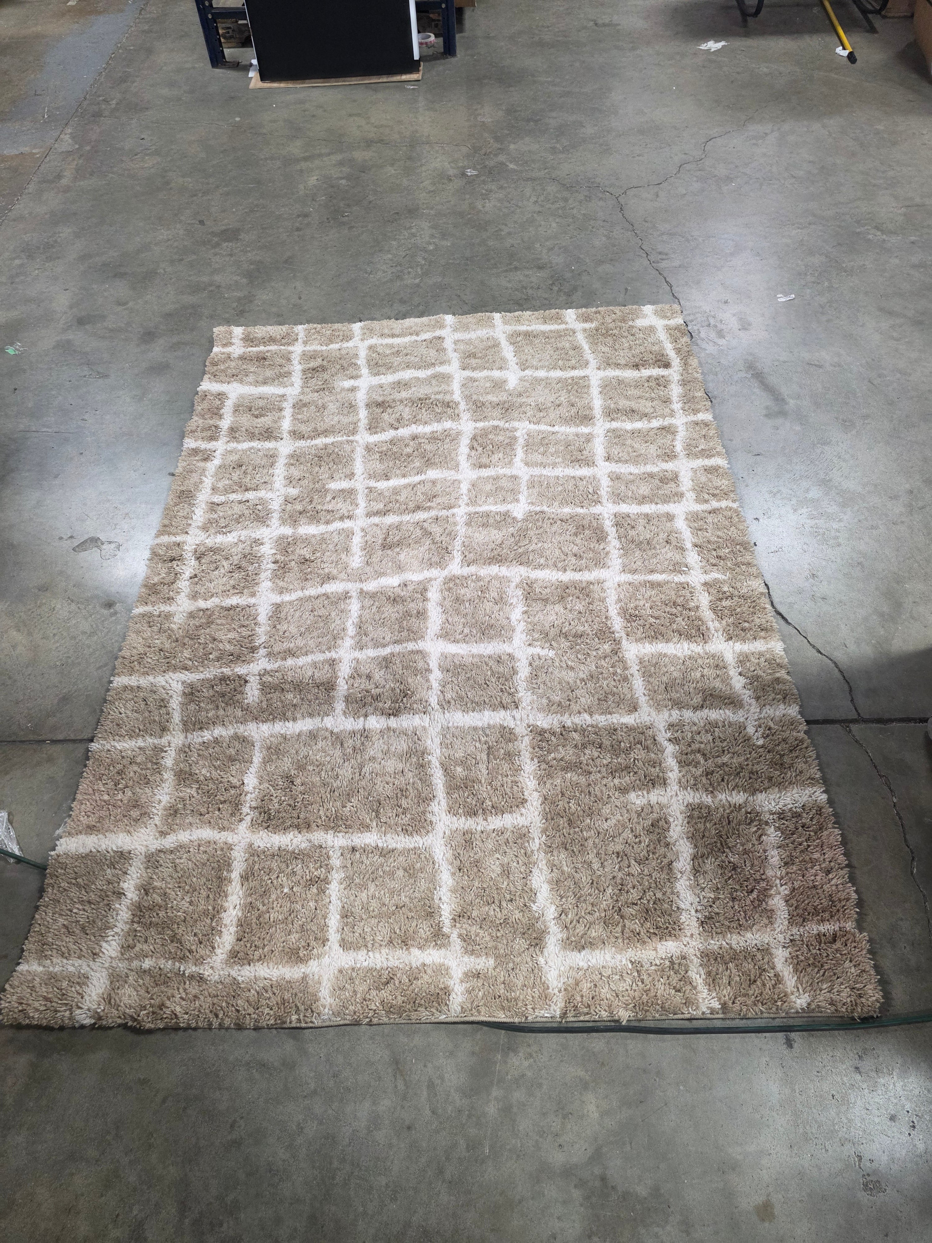 Broken Grid Shag Area Rug 5'x7'
