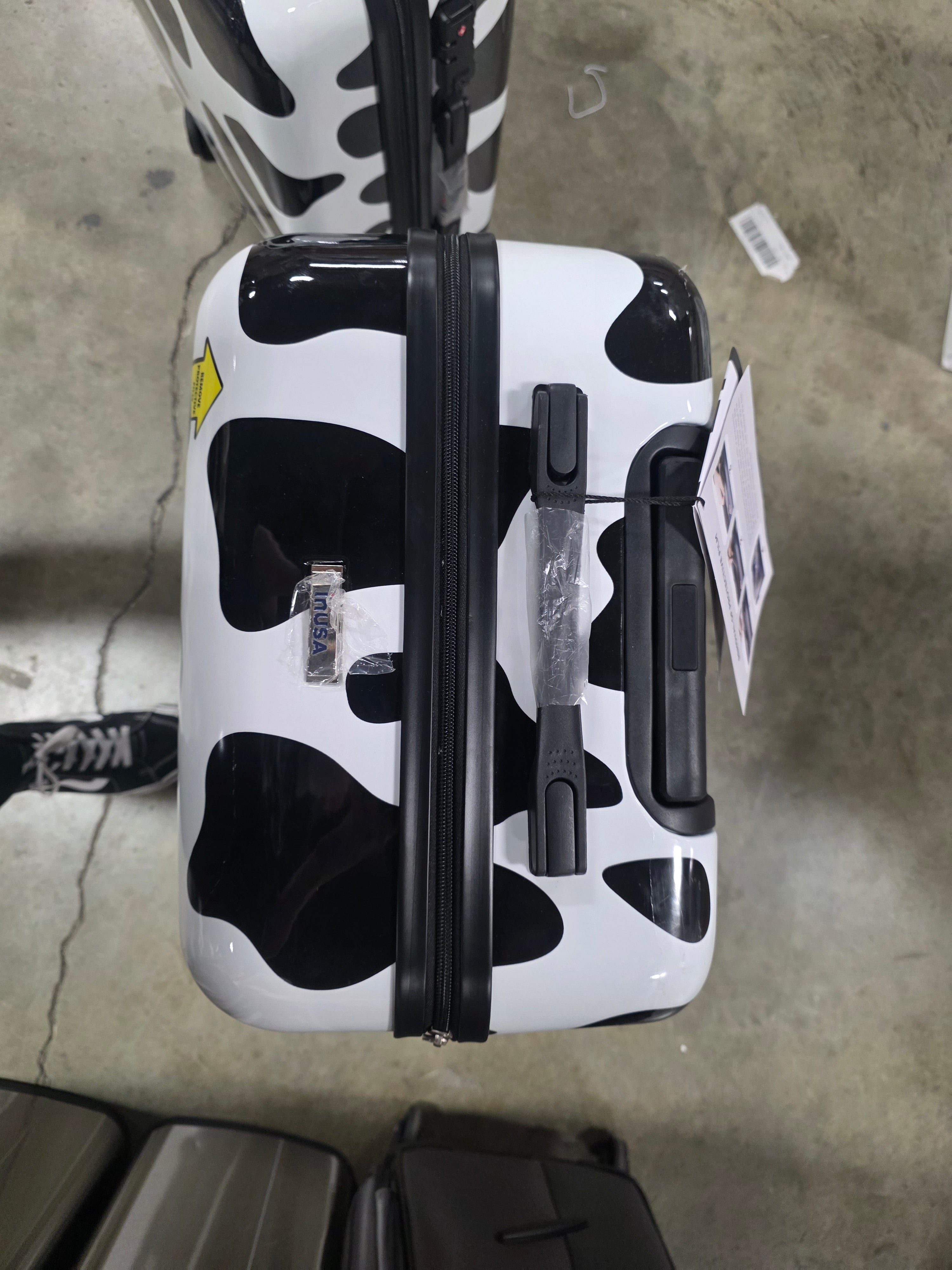 Print 2-Piece Hardside Luggage Sets with Spinner Wheels, Handle, Trolley, (20"/24") Cow