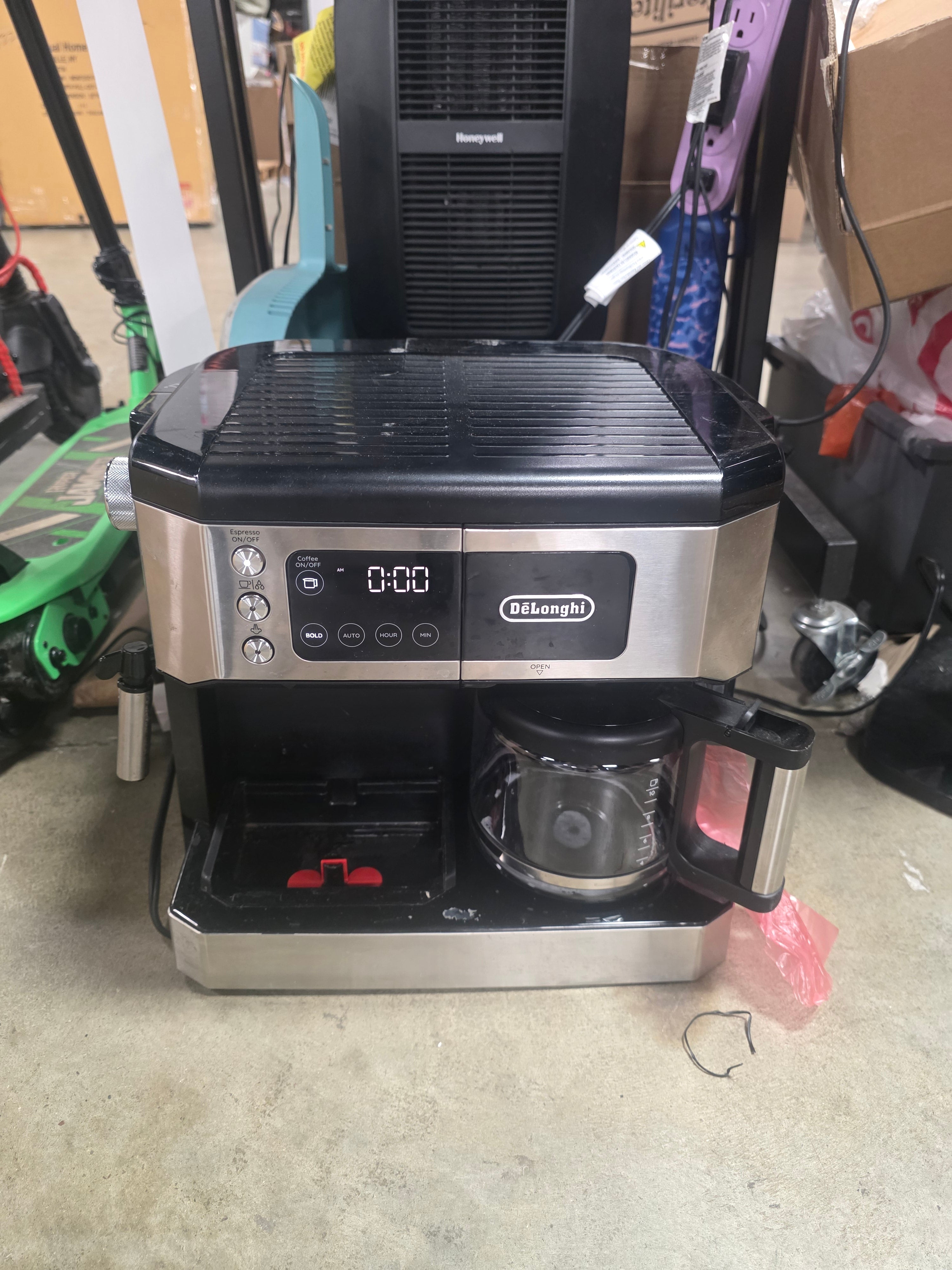 All-In-One Combination Coffee and Espresso Machine 10-Cup, 15 Bars, Digital Timer, Black