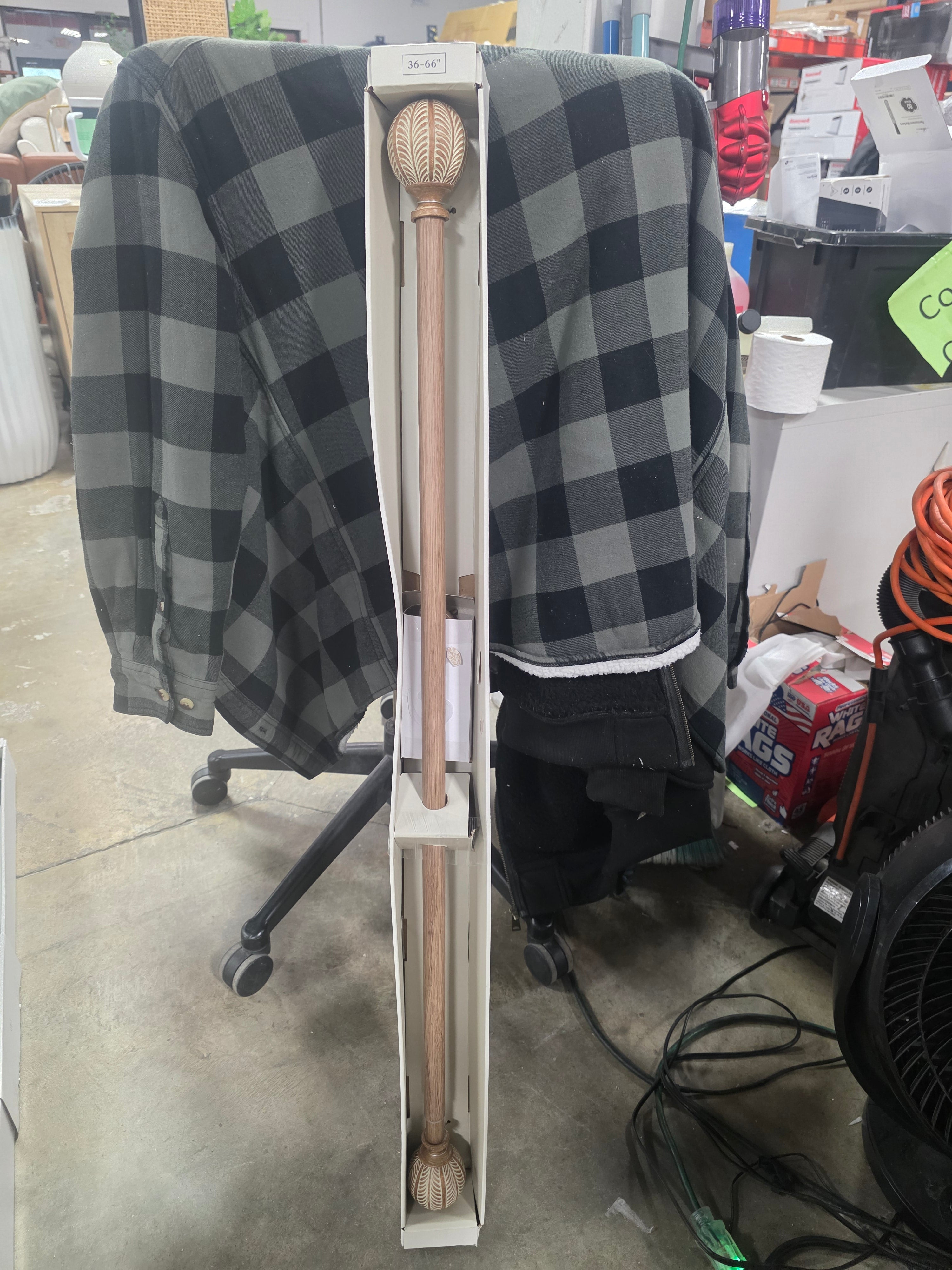 Carved Light Woodtone Ball Curtain Rod Natural