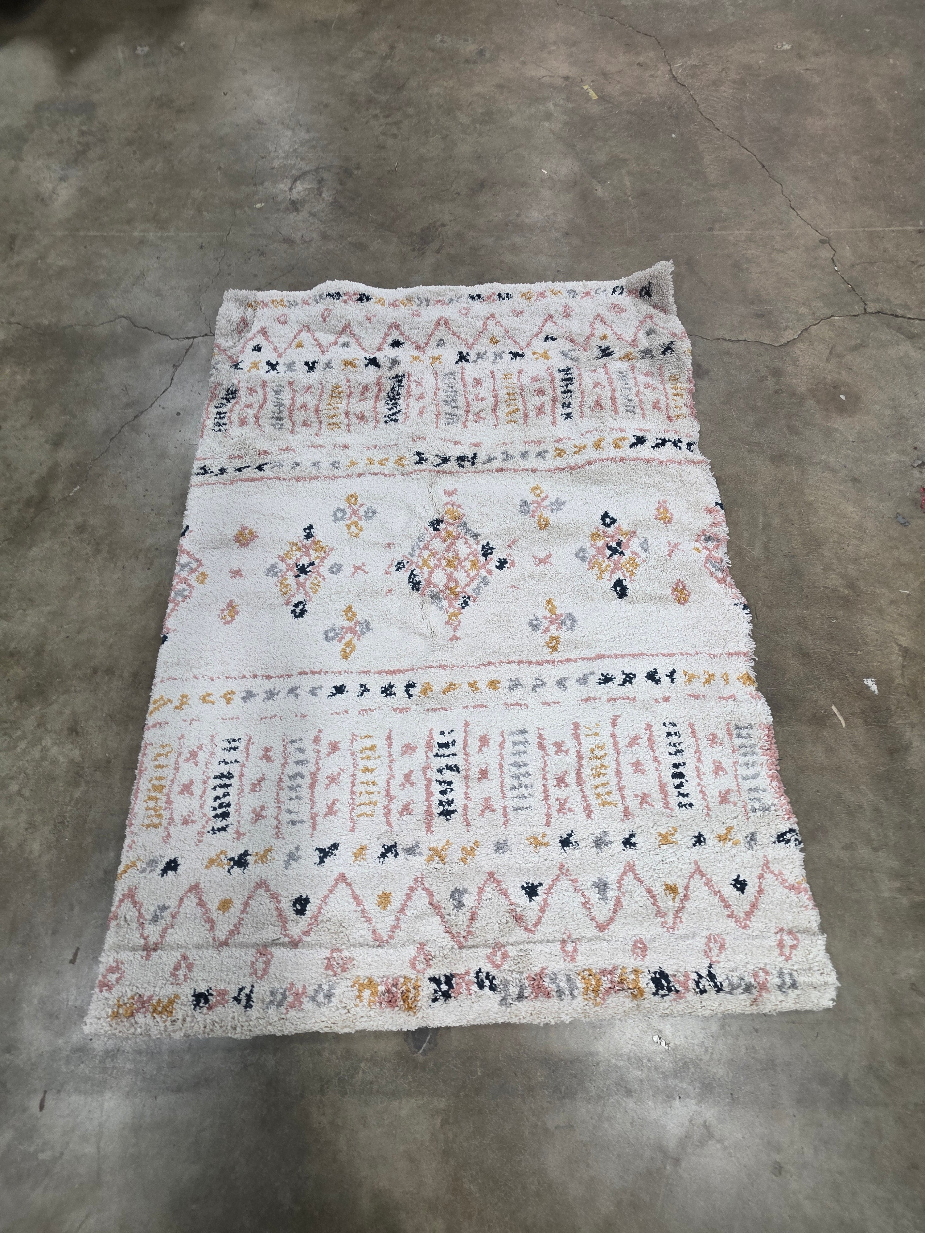 Geometric Area Rug Cream 5'x7'