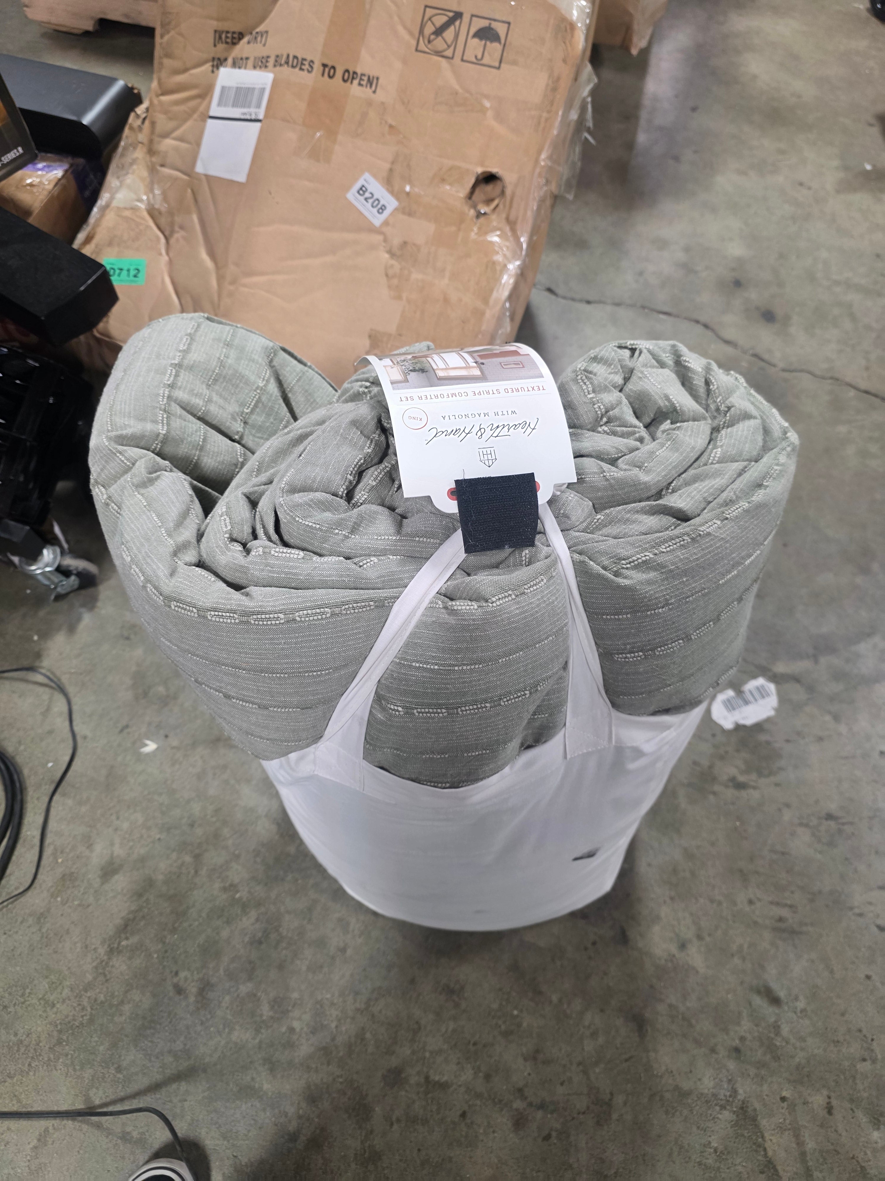 Textured Stripe Comforter Set King