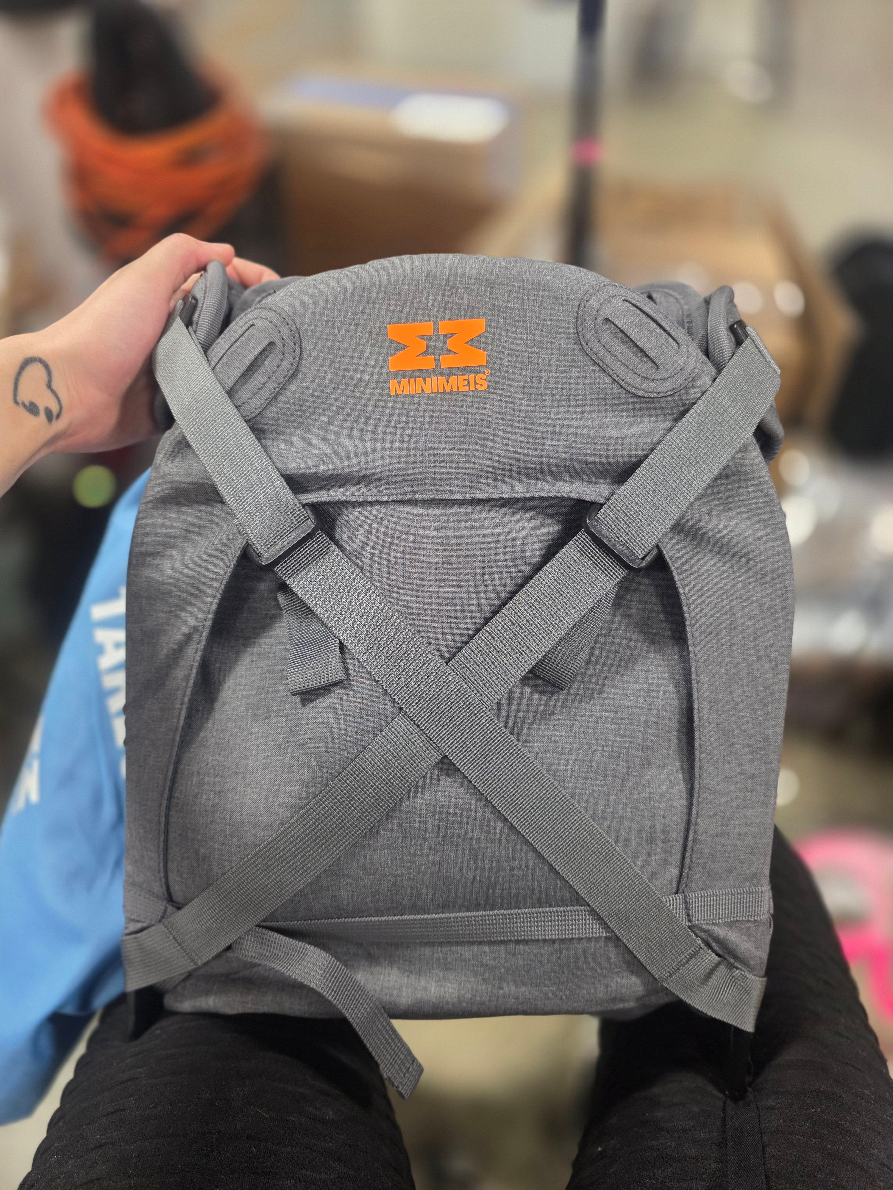 G4 Baby & Child Shoulder Carrier Gray Orange