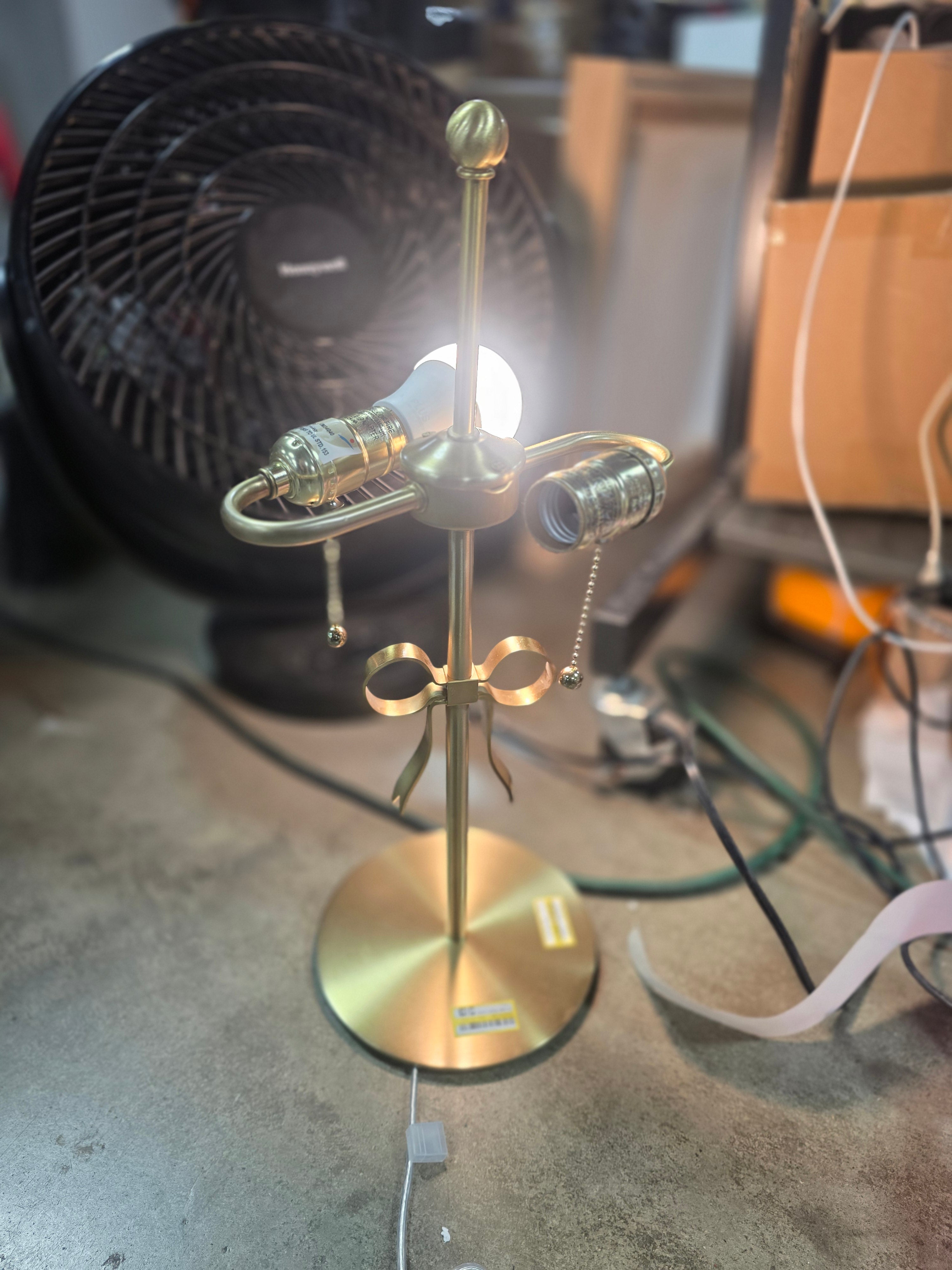 Stick Lamp with Bow Brass