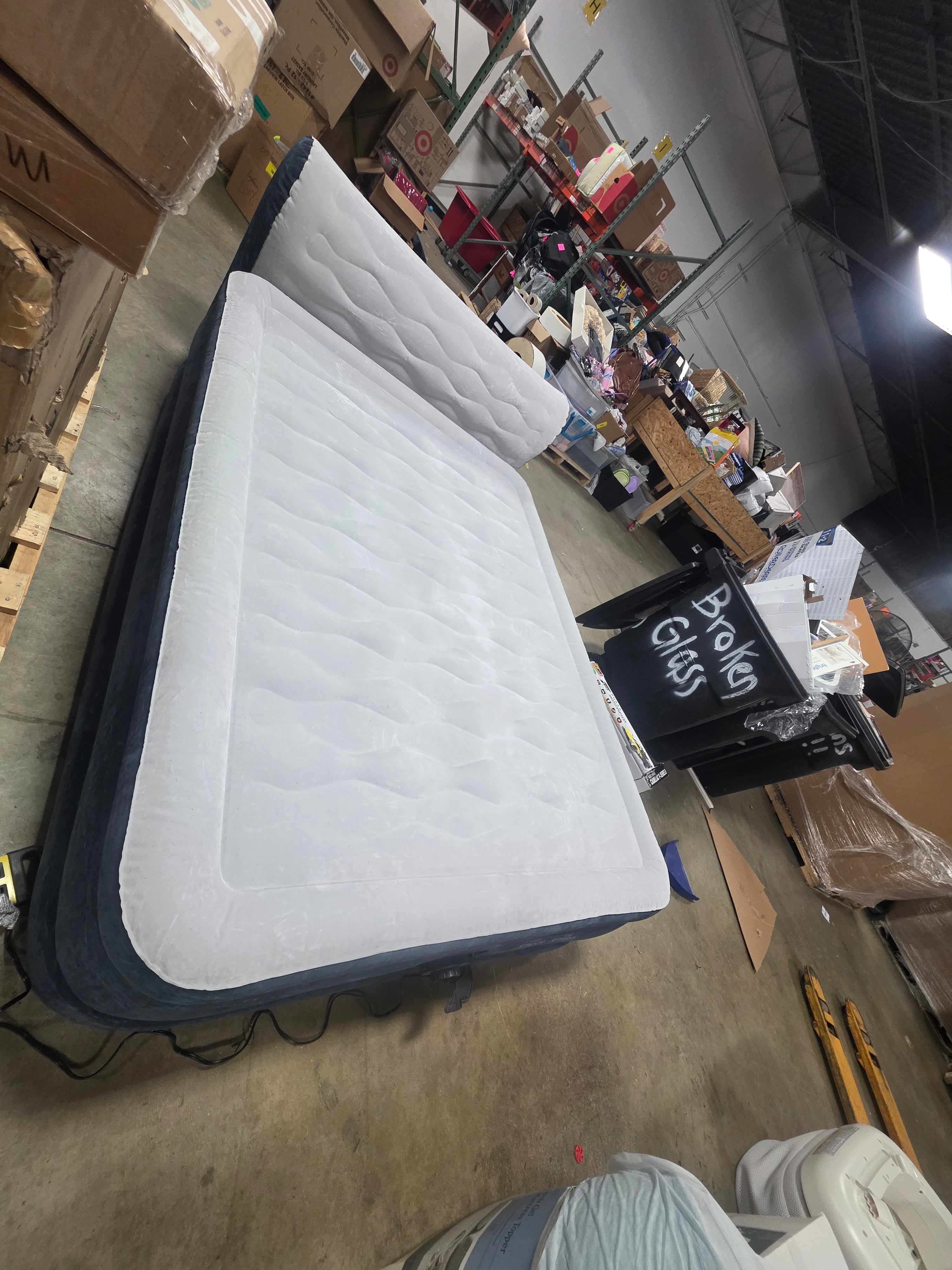 Pillow Top Air Mattress with Electric Pump and Headboard - Queen Size