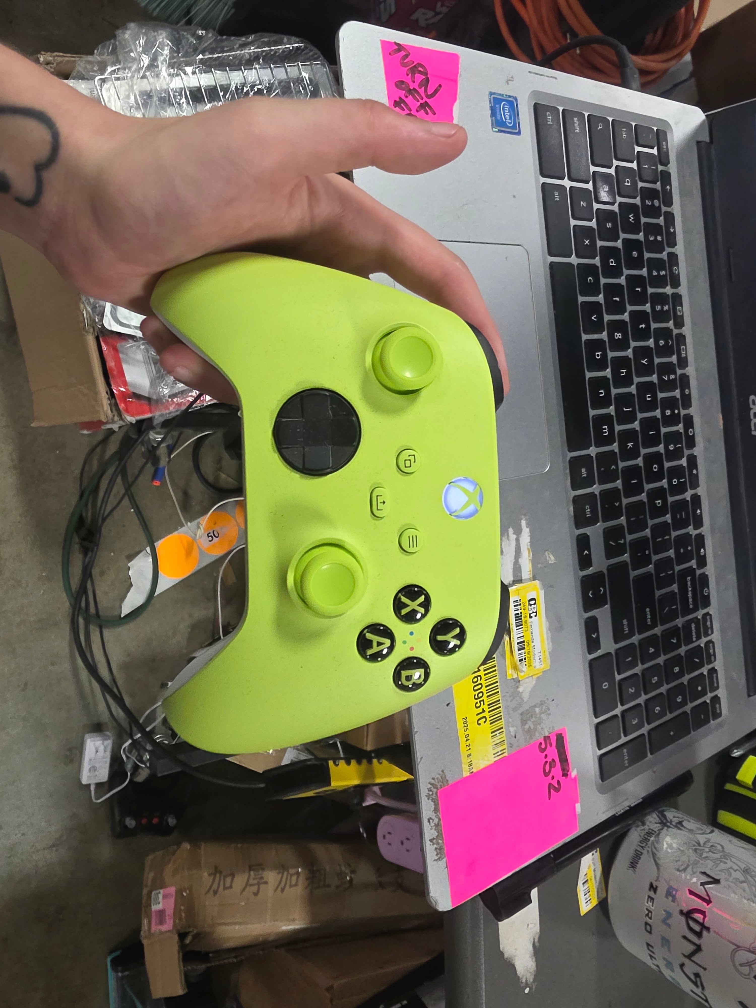 Xbox Series X|S Wireless Controller