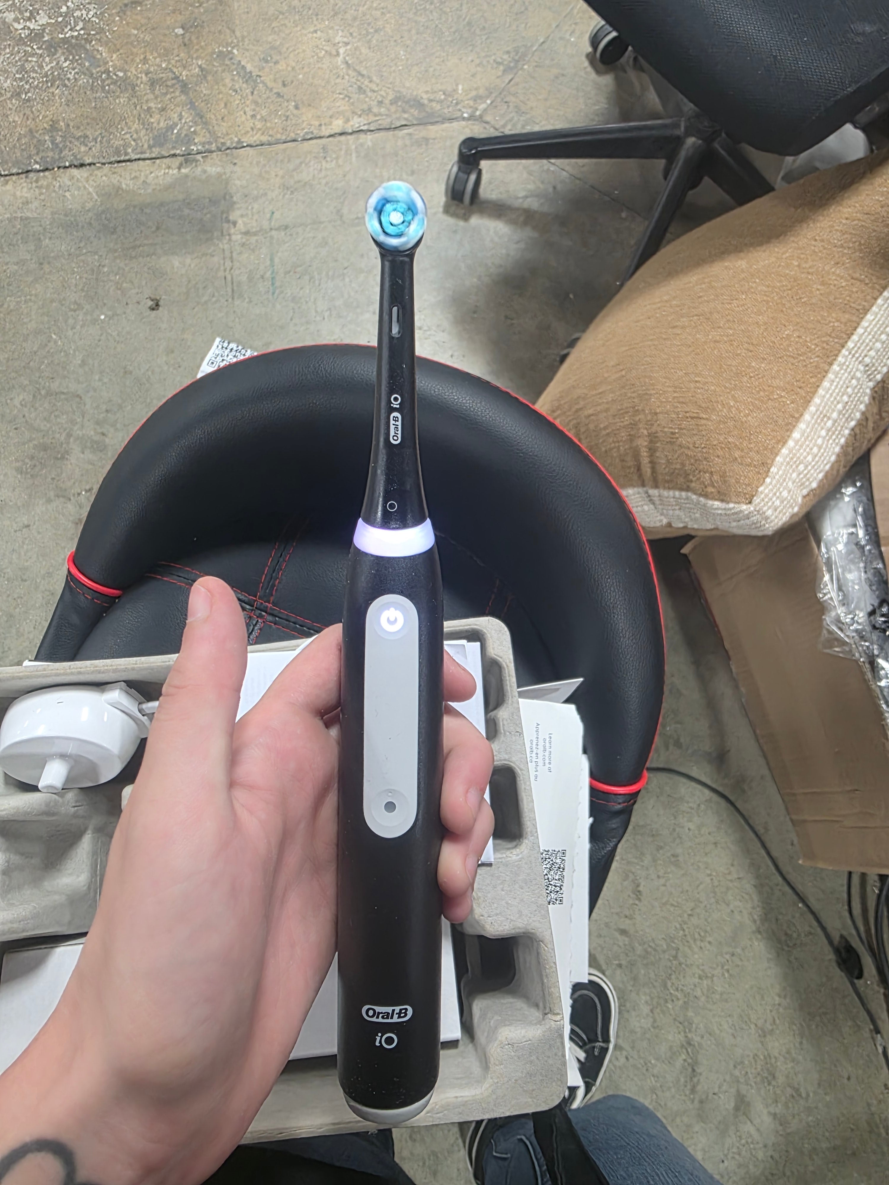 iO Series 3 Electric Toothbrush with Brush Head