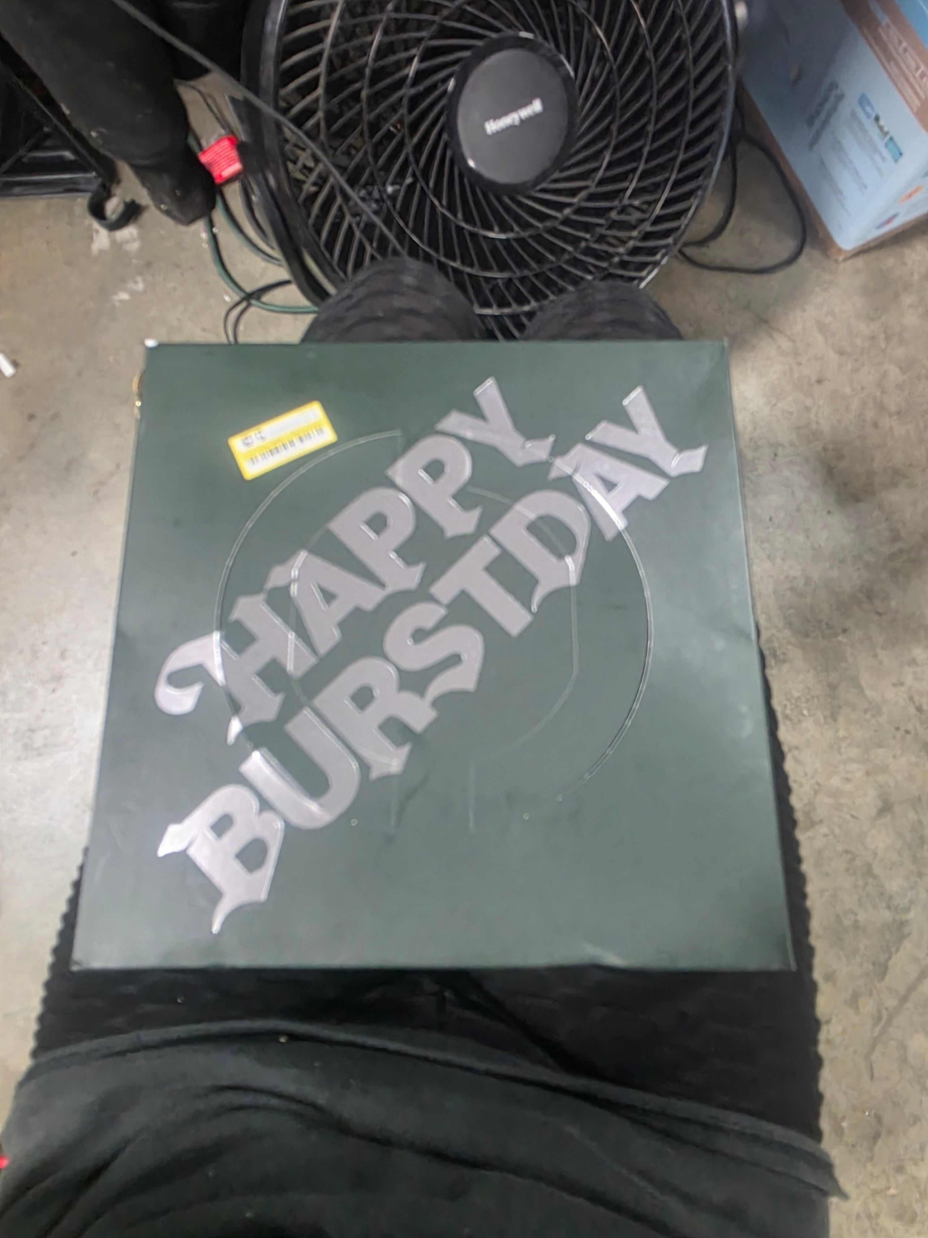 SEVENTEEN 5th Studio Album 'HAPPY BURSTDAY'