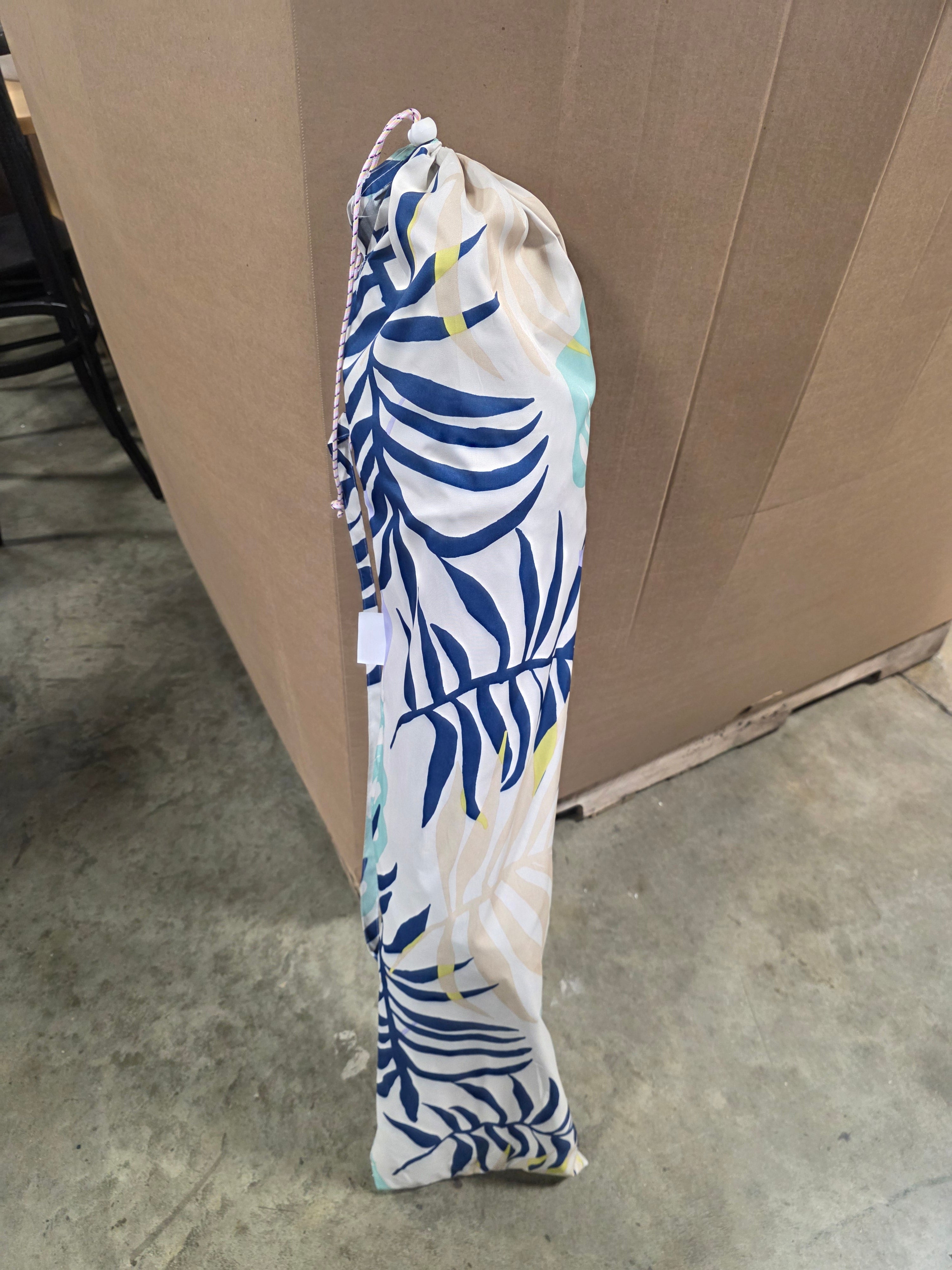 Outdoor Patio Beach Umbrella with Fringe