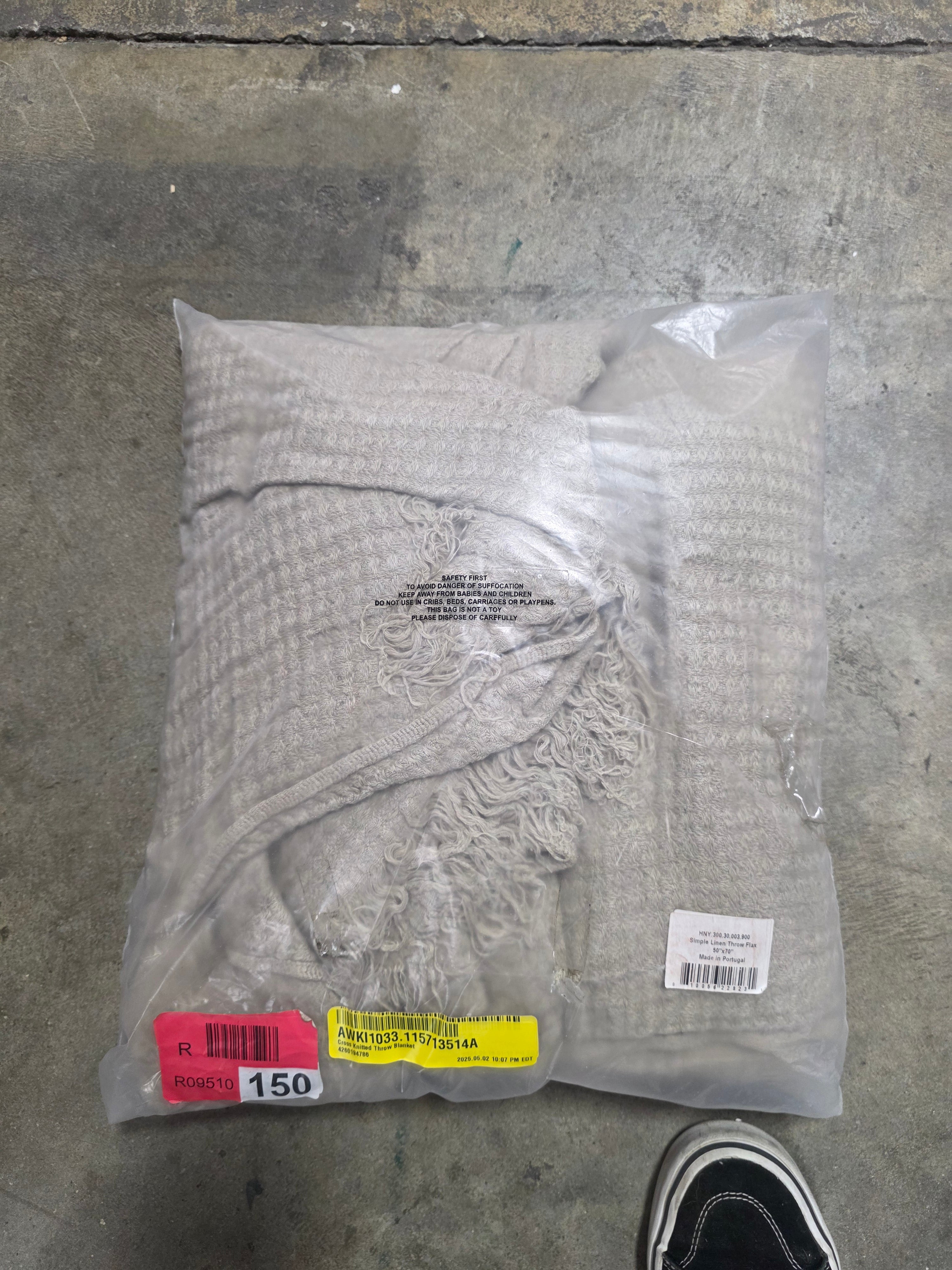 Simple Linen Throws