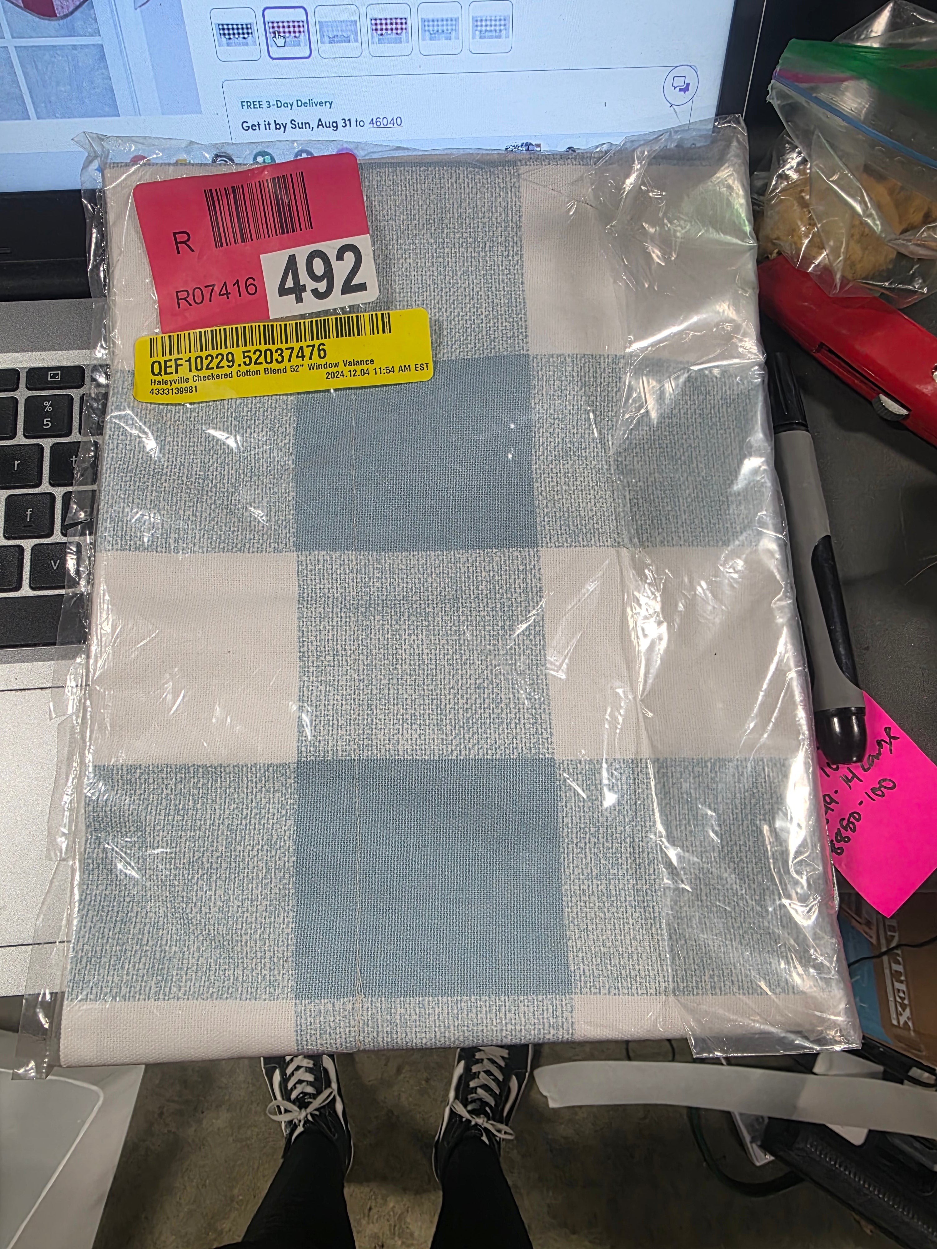 Haleyville Checkered Cotton Blend Scalloped Window Valance