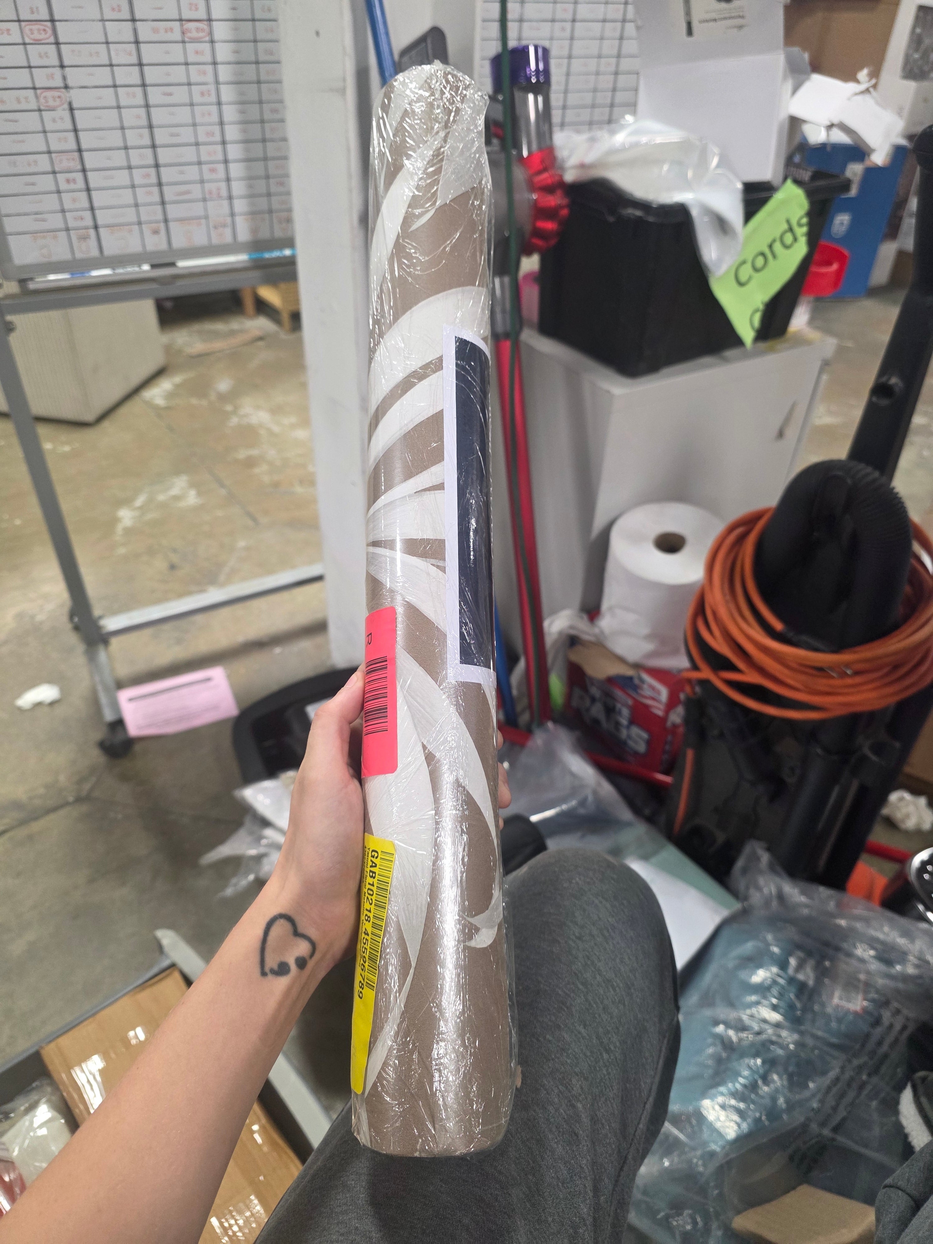 Yasuni Floral Metallic Wallpaper Roll