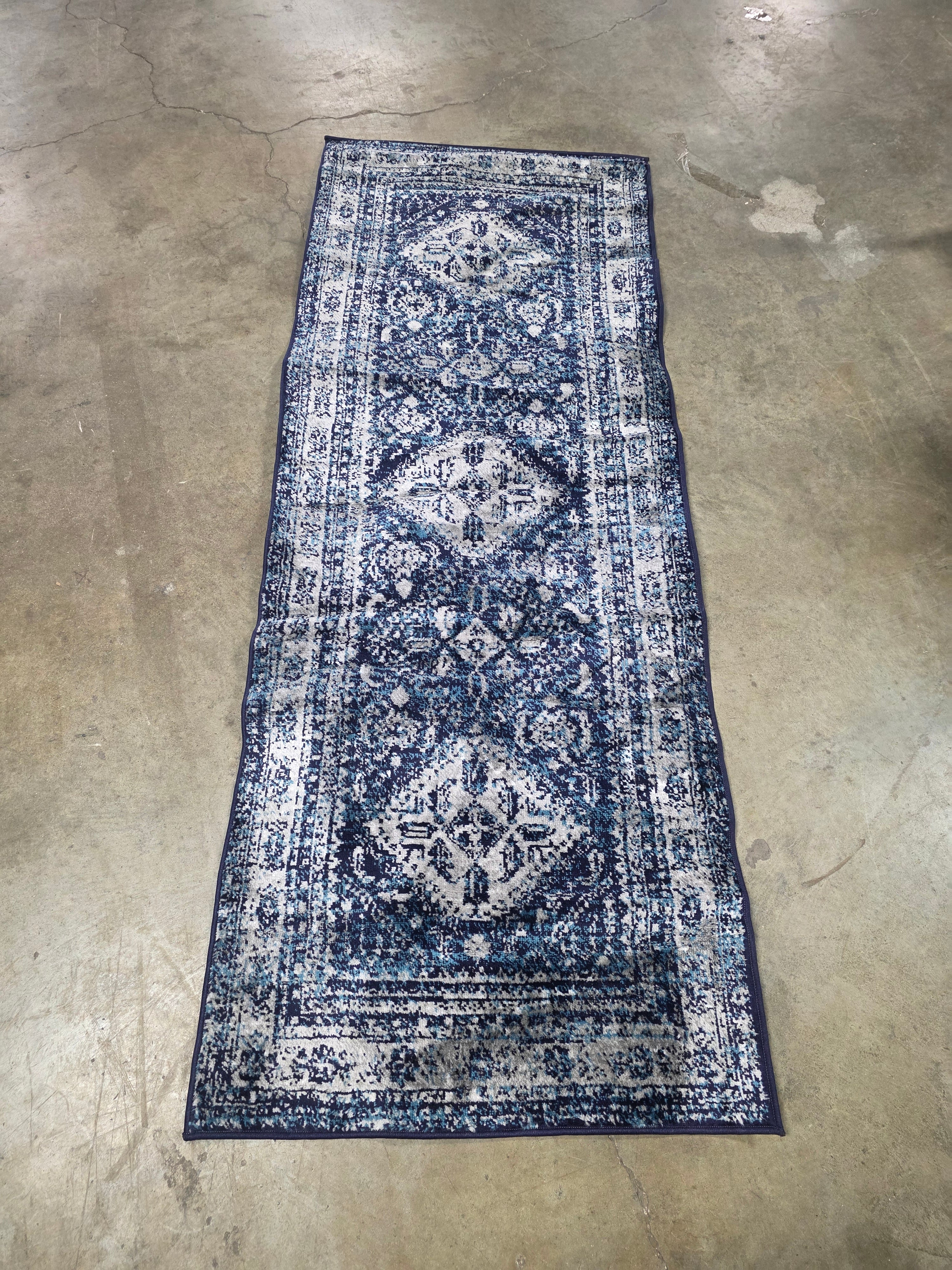 Melissa Traditional Rugs - 2'7"x7'3"