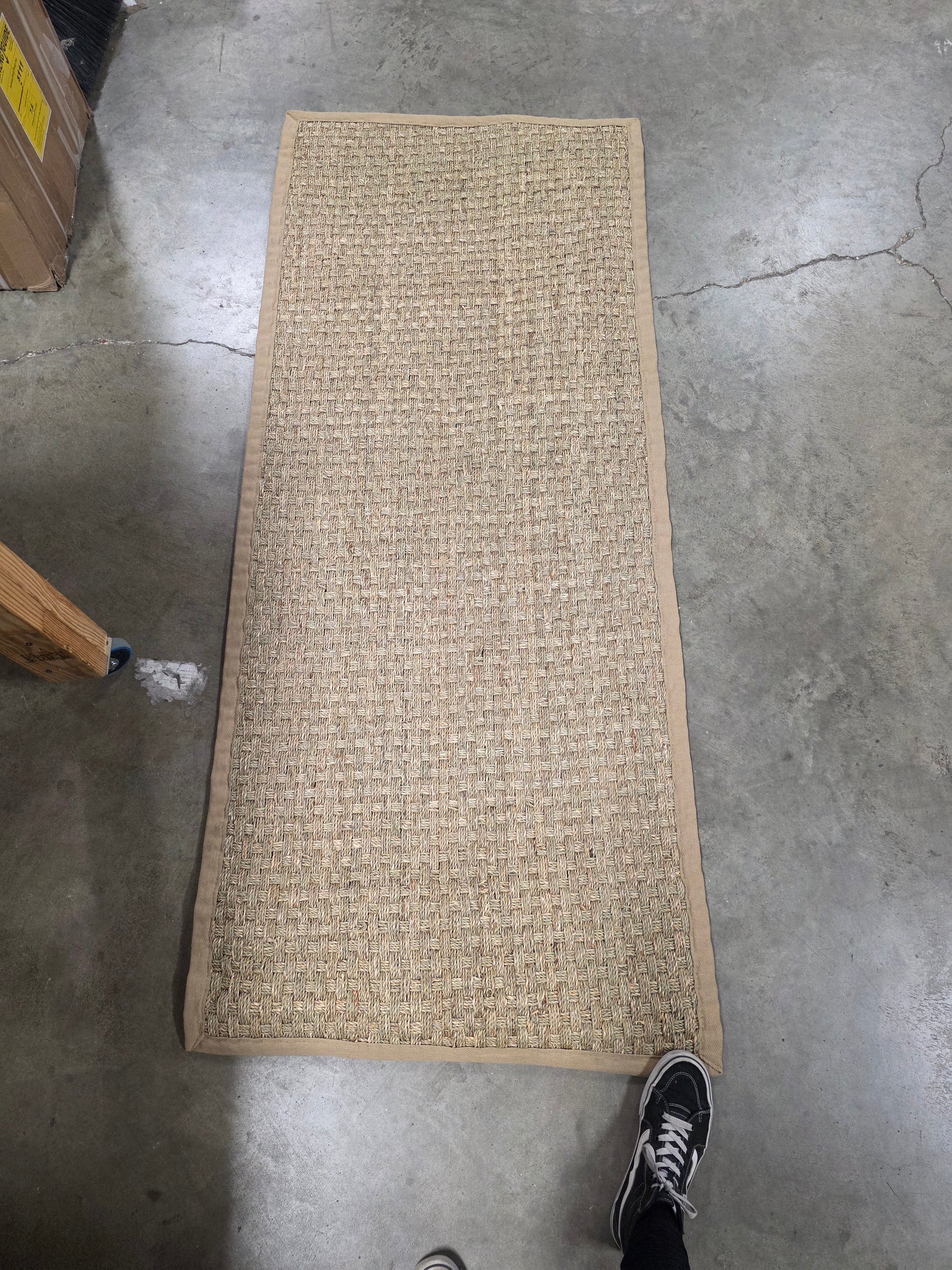 Elijah Farmhouse Seagrass Indoor Area Rug 2'6"x6'