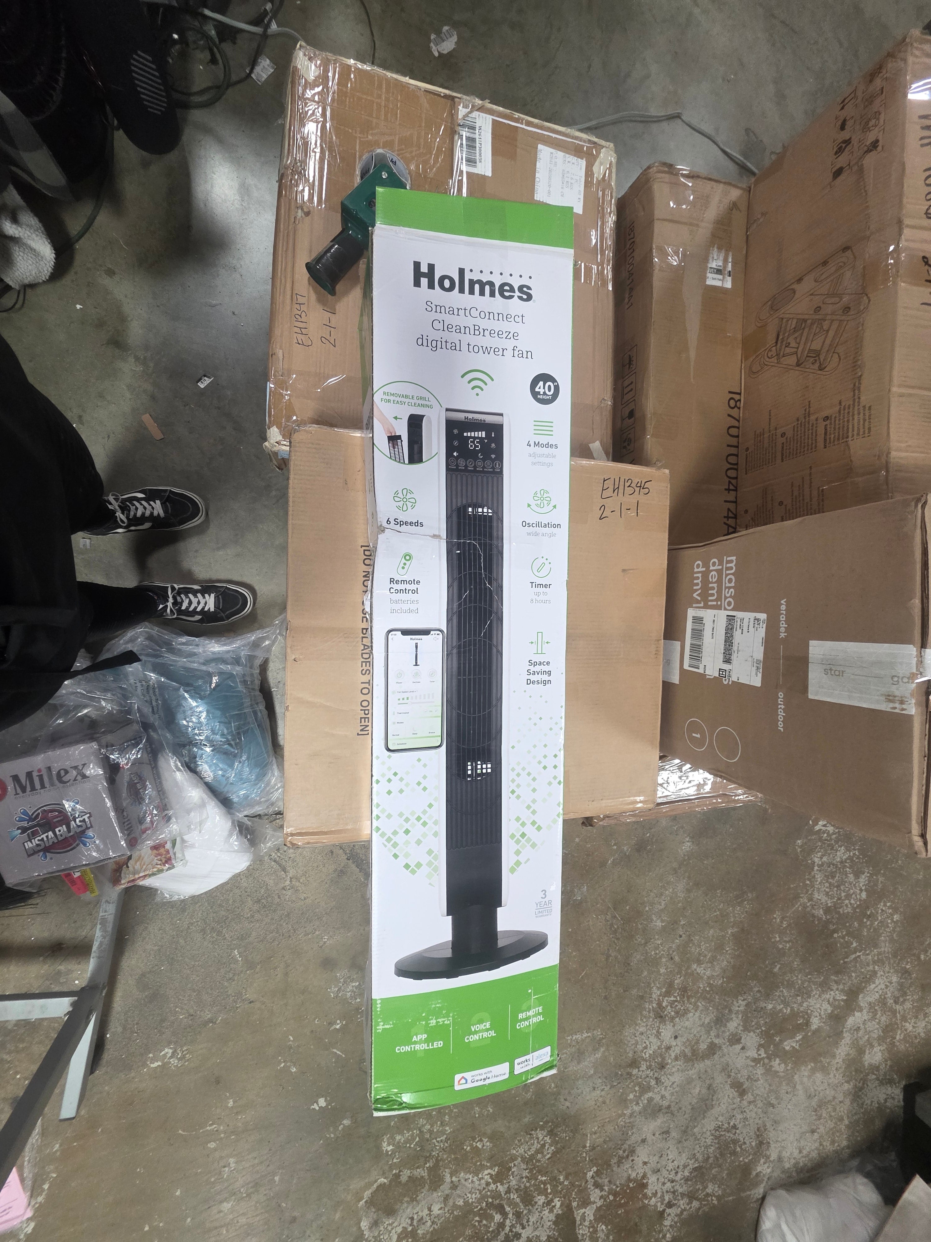 Wi-Fi Tower Oscillating Fan with Clean Breeze