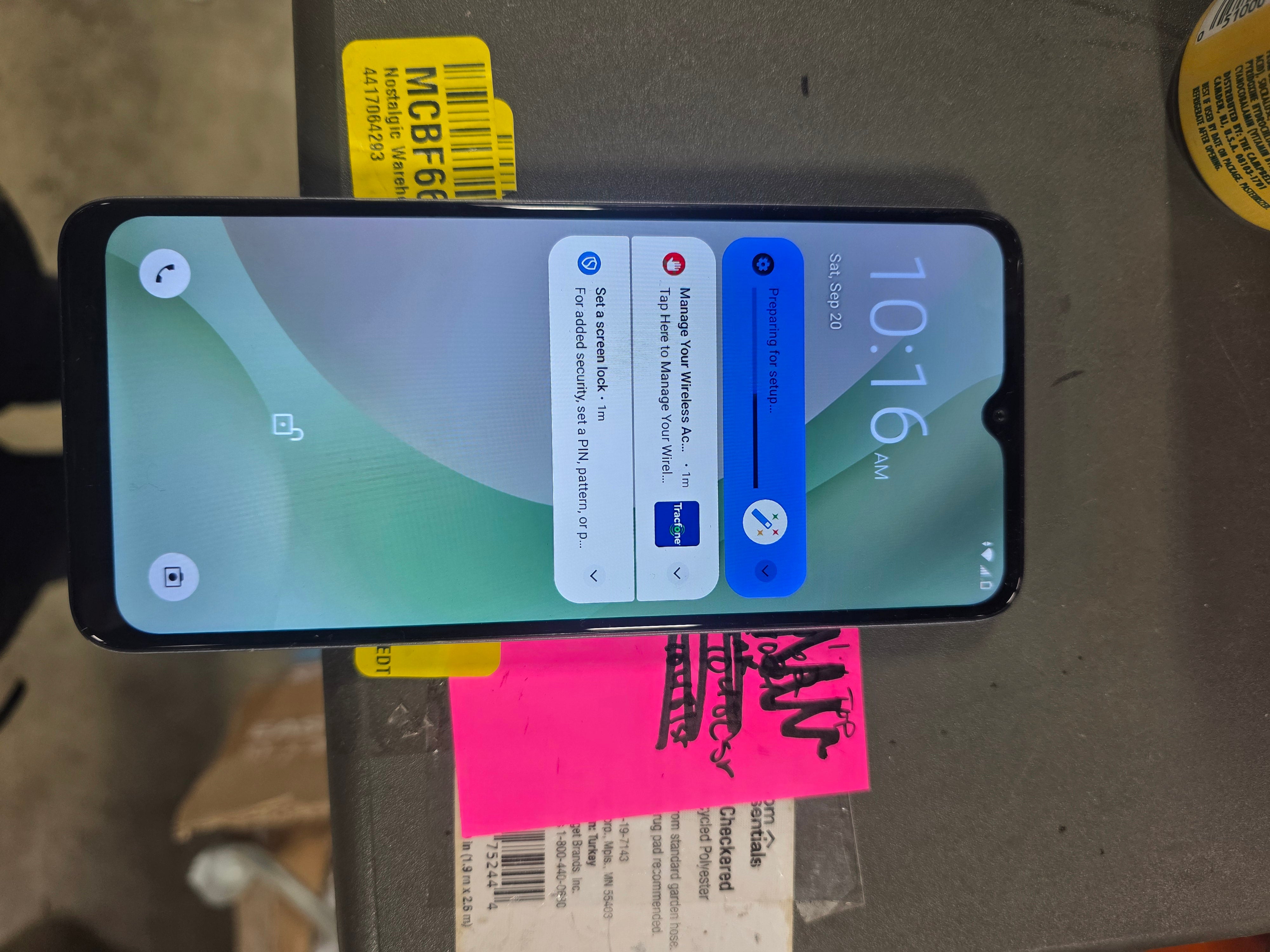 Tracfone Prepaid BLU View 5 4G CDMA LTE - Black