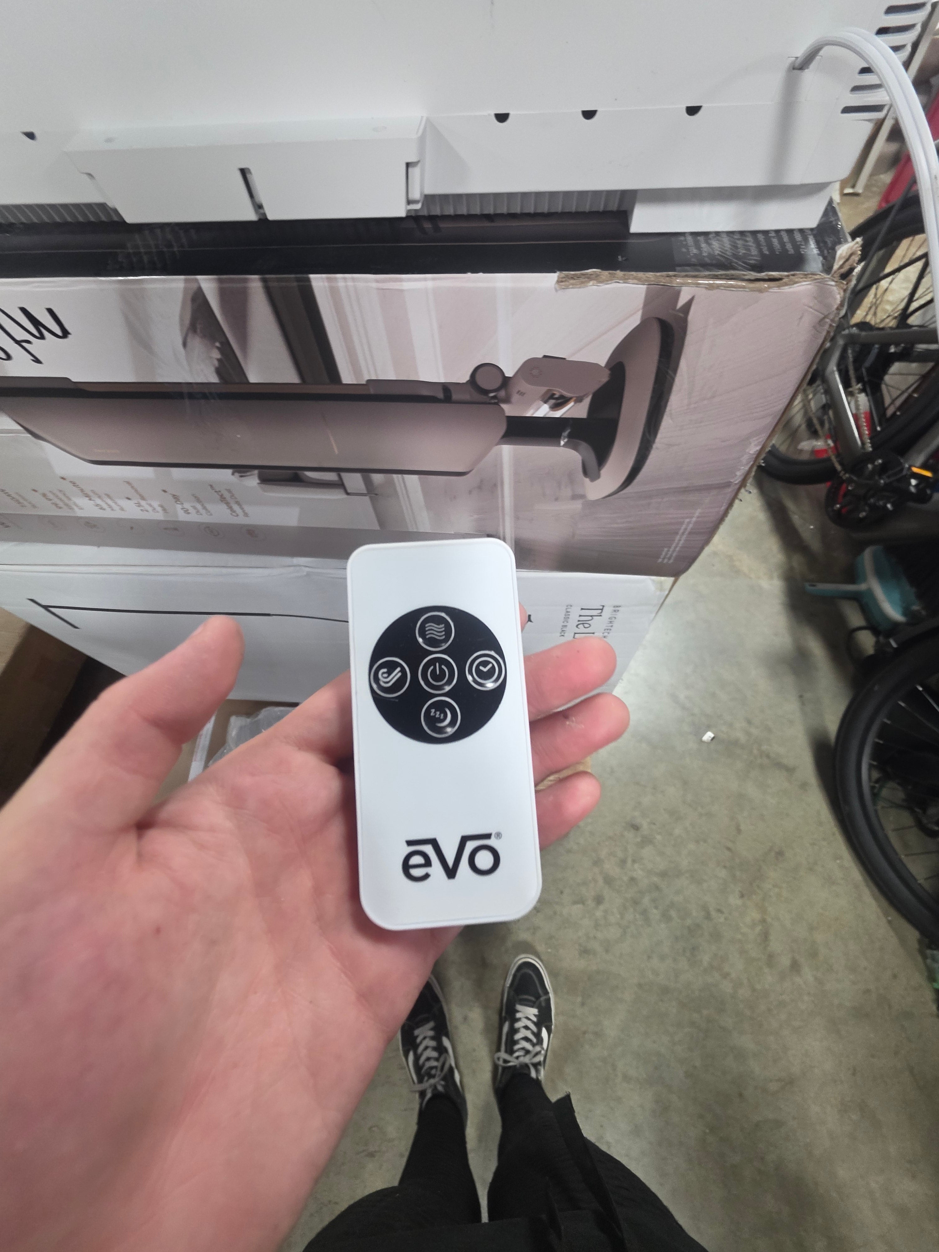 Low Profile Oscillating Window Fan Air Circulator – Salvage & Co Indy