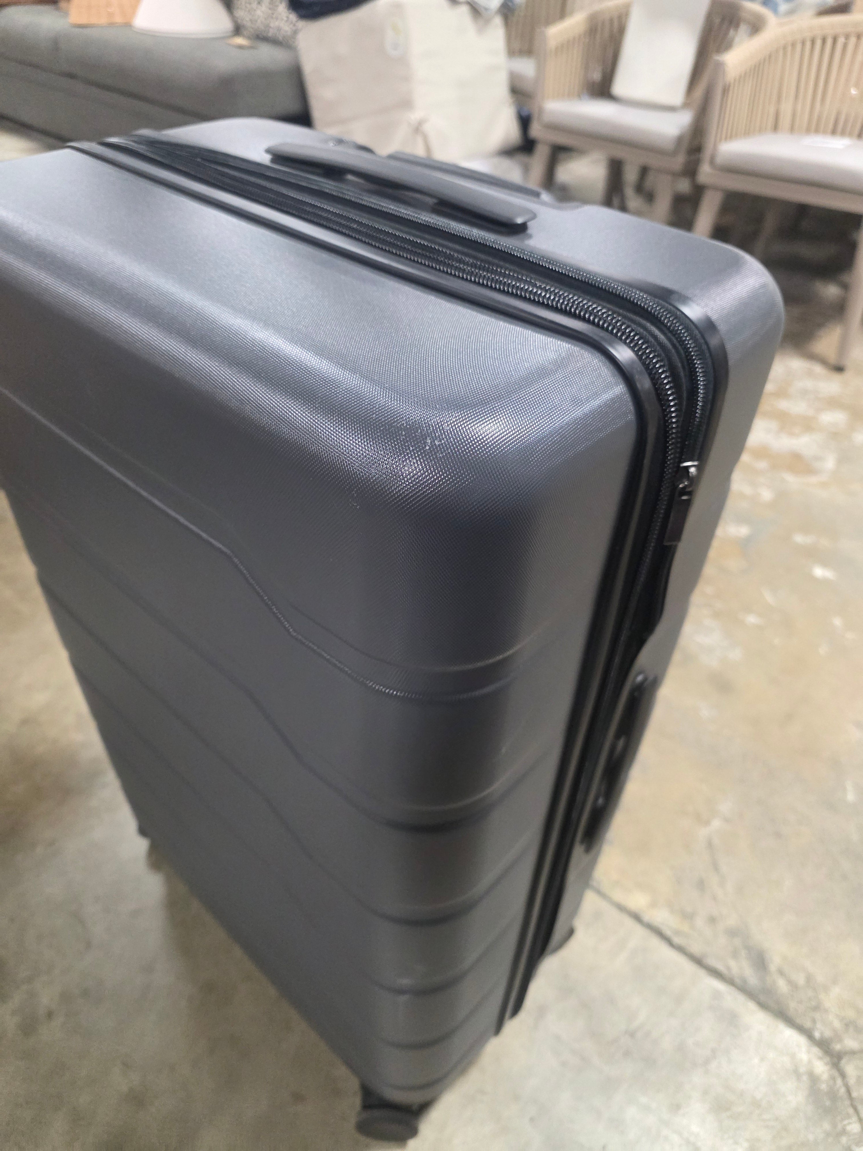Hardside Medium Checked Suitcase