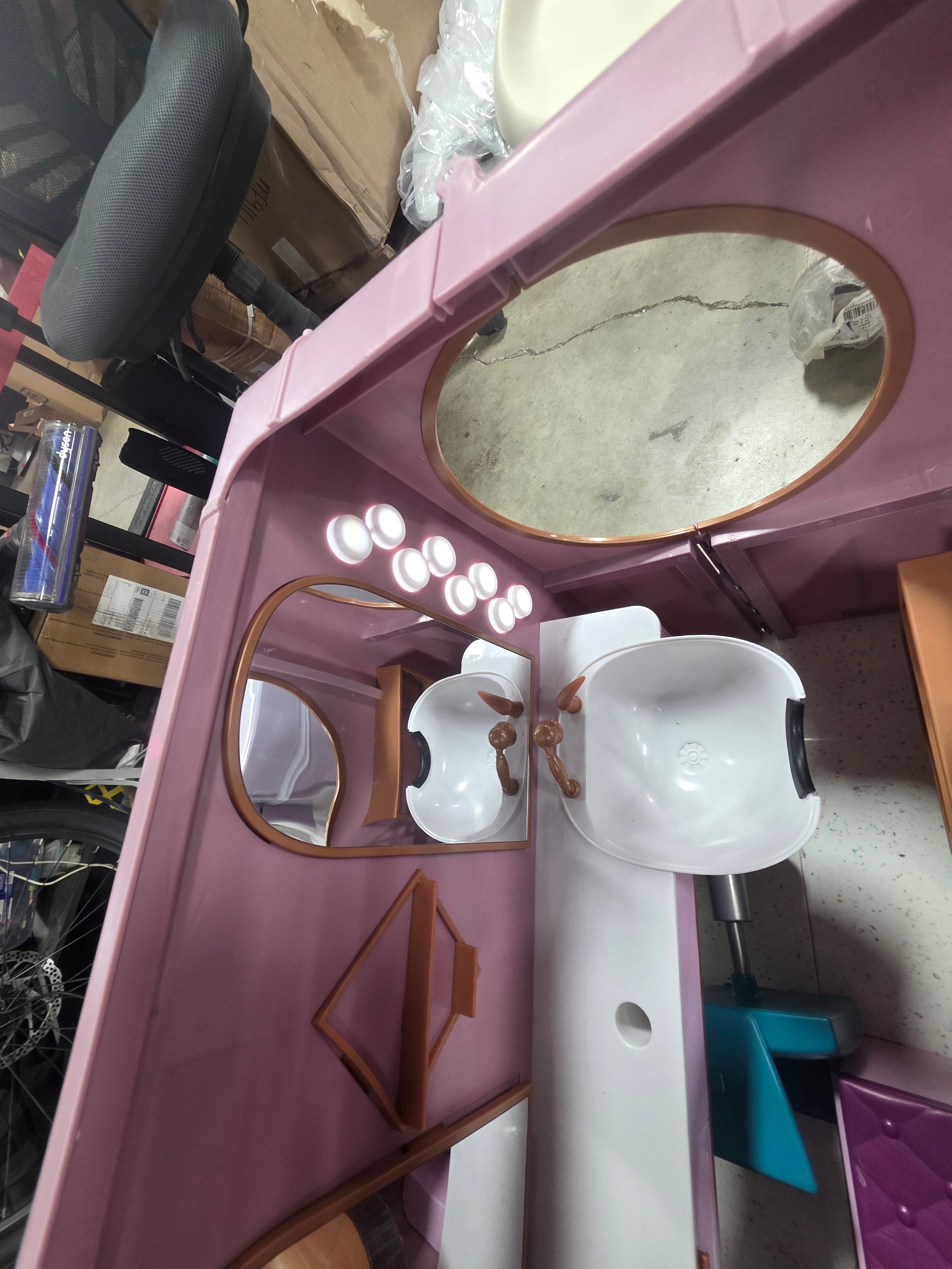 Hair Salon Playset for Dolls