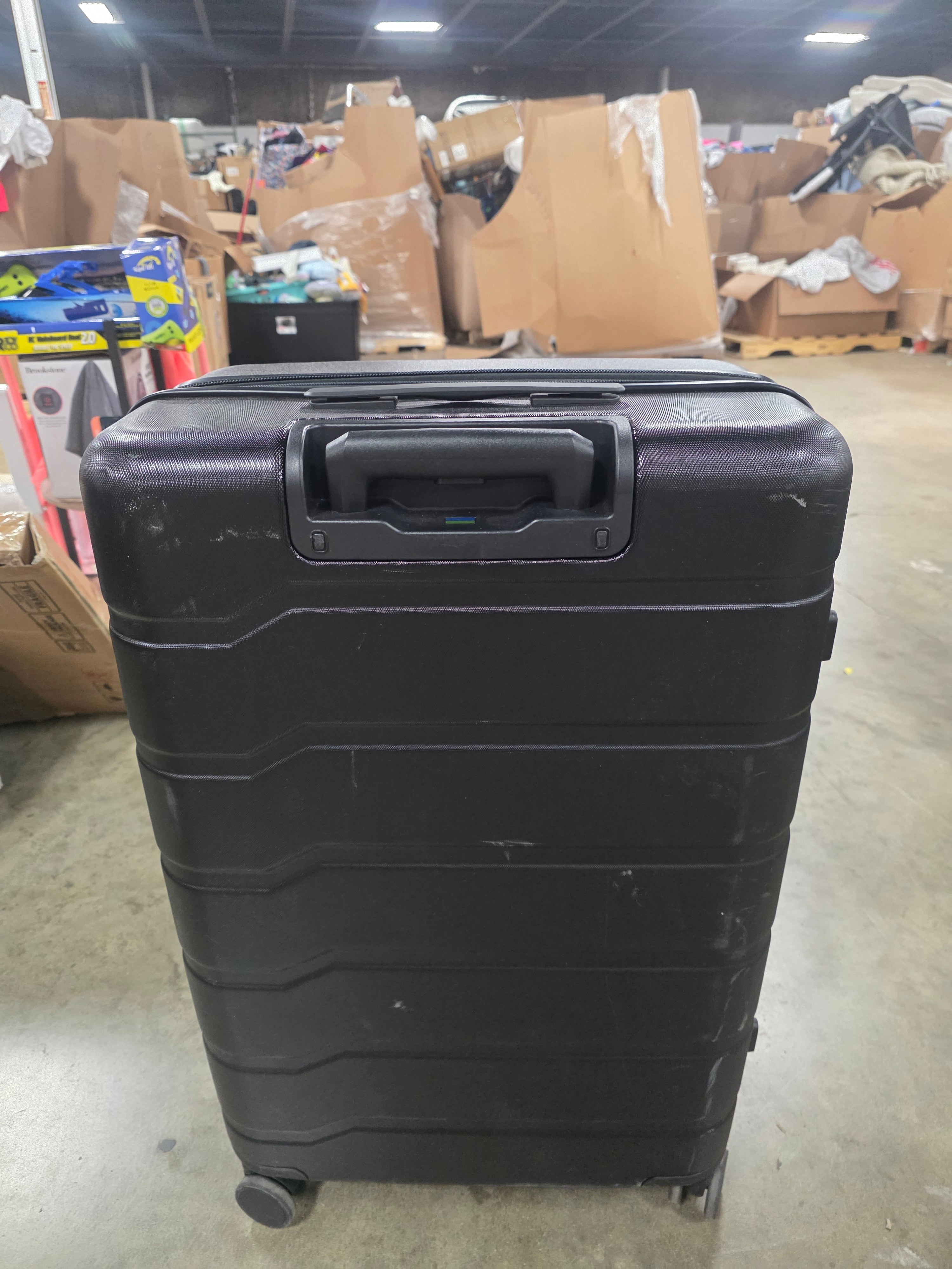 Hardside Medium Checked Suitcase