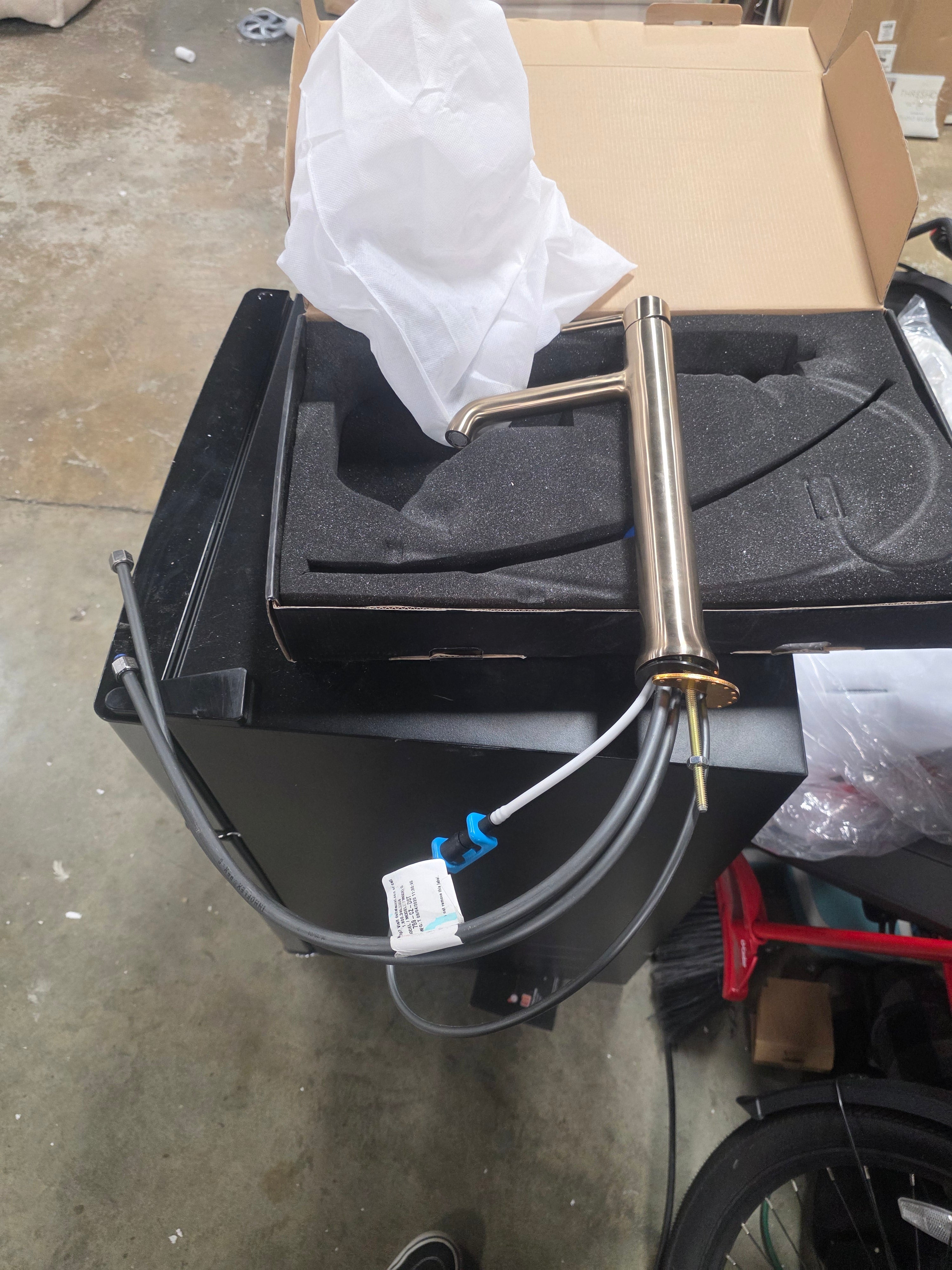 Trinsic Single Hole Vessel Bathroom Faucet