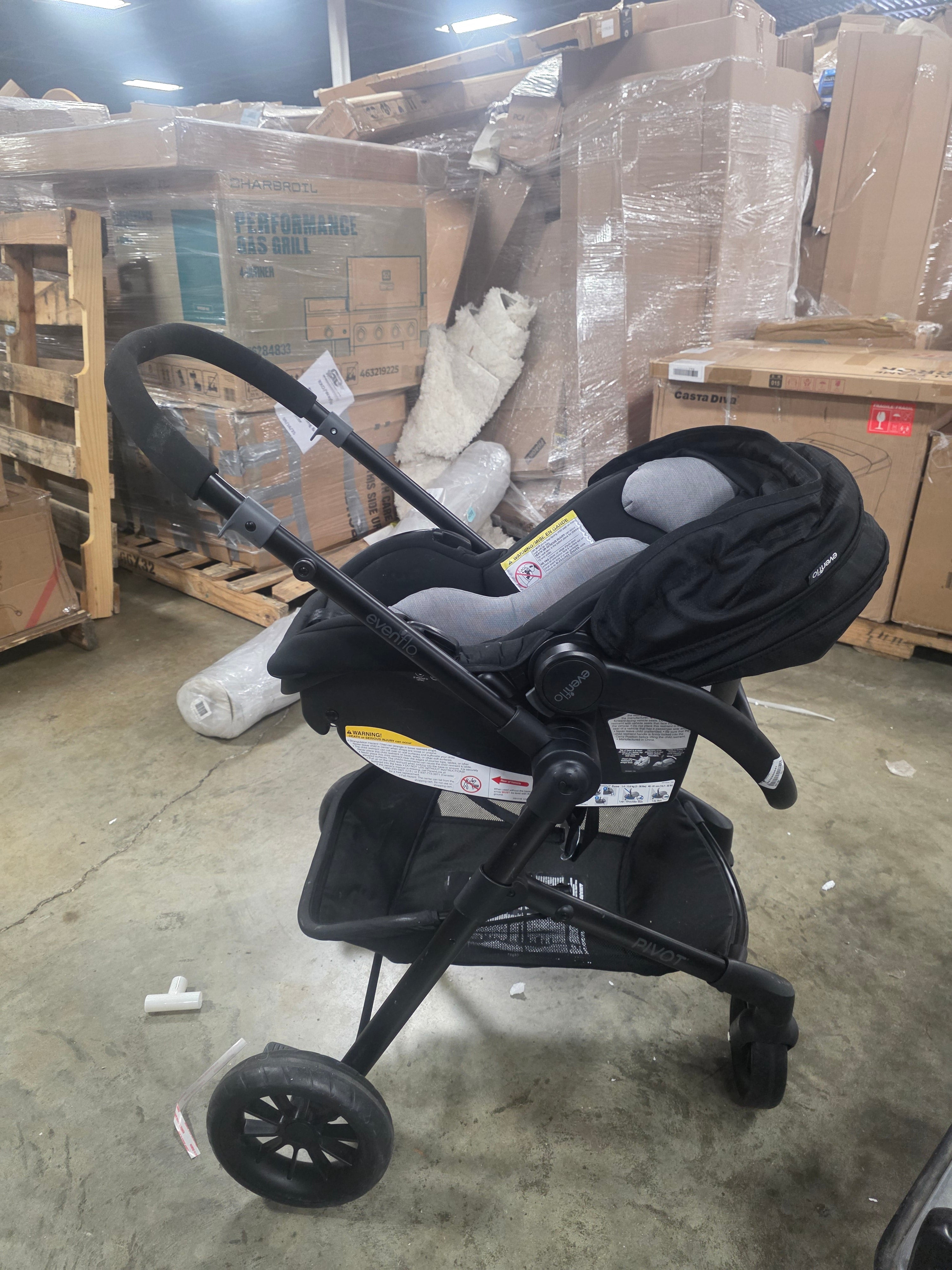 Pivot Modular Travel System with LiteMax Infant Car Seat with Anti-Rebound Bar