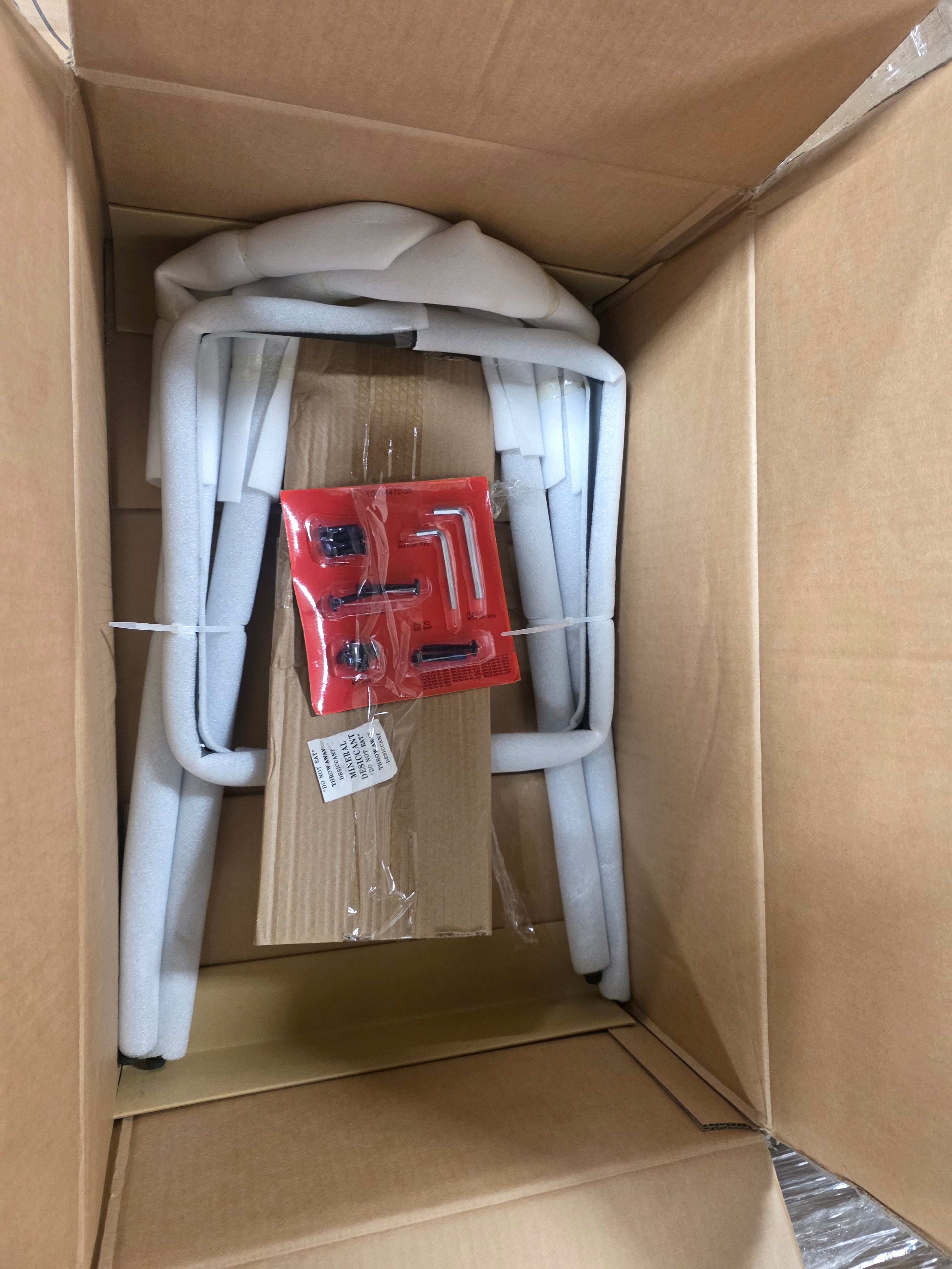 Counter Height Barstool 1-Piece