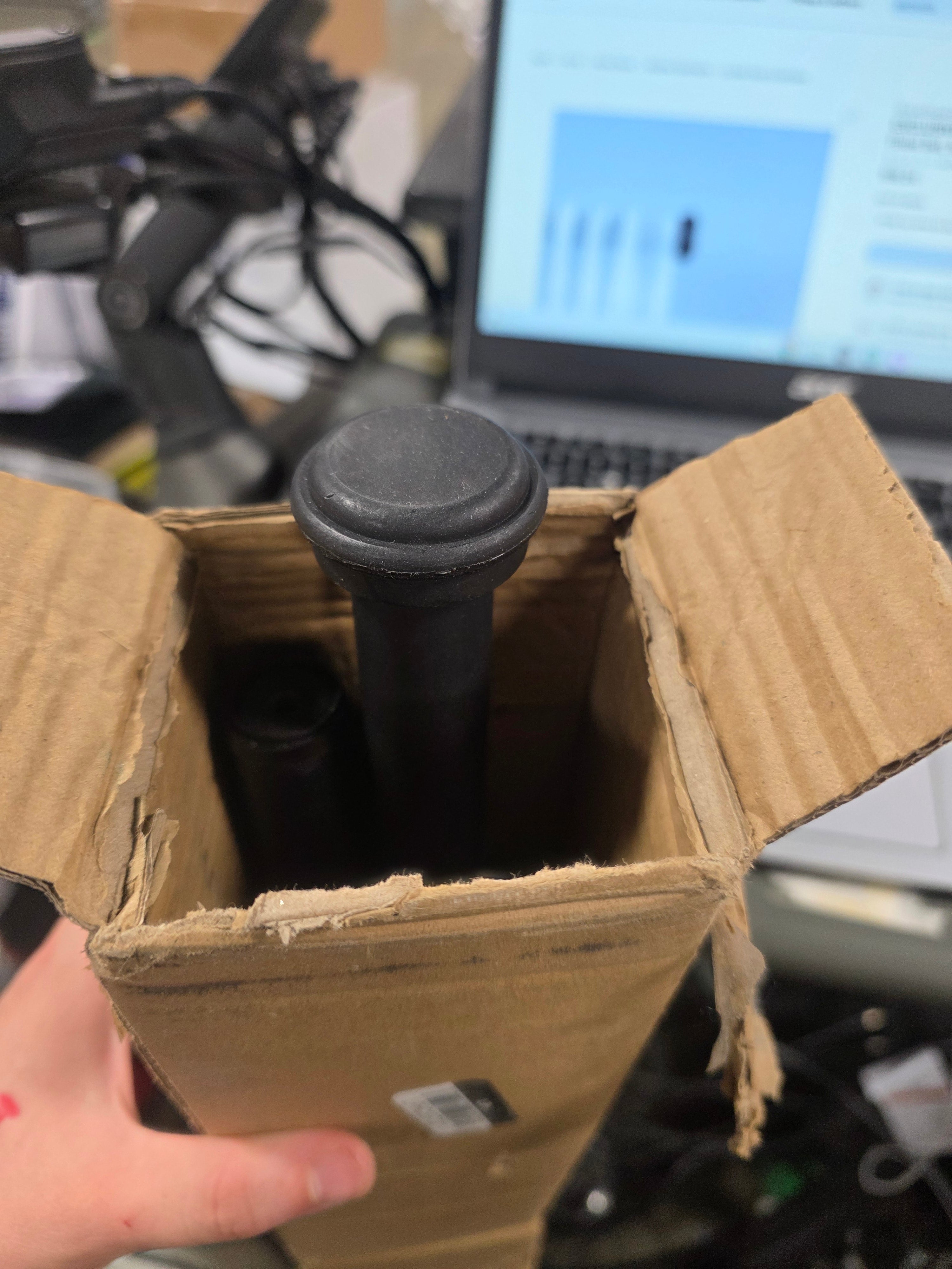 Topper Curtain Rod and Coordinating Finial Set, Matte Black