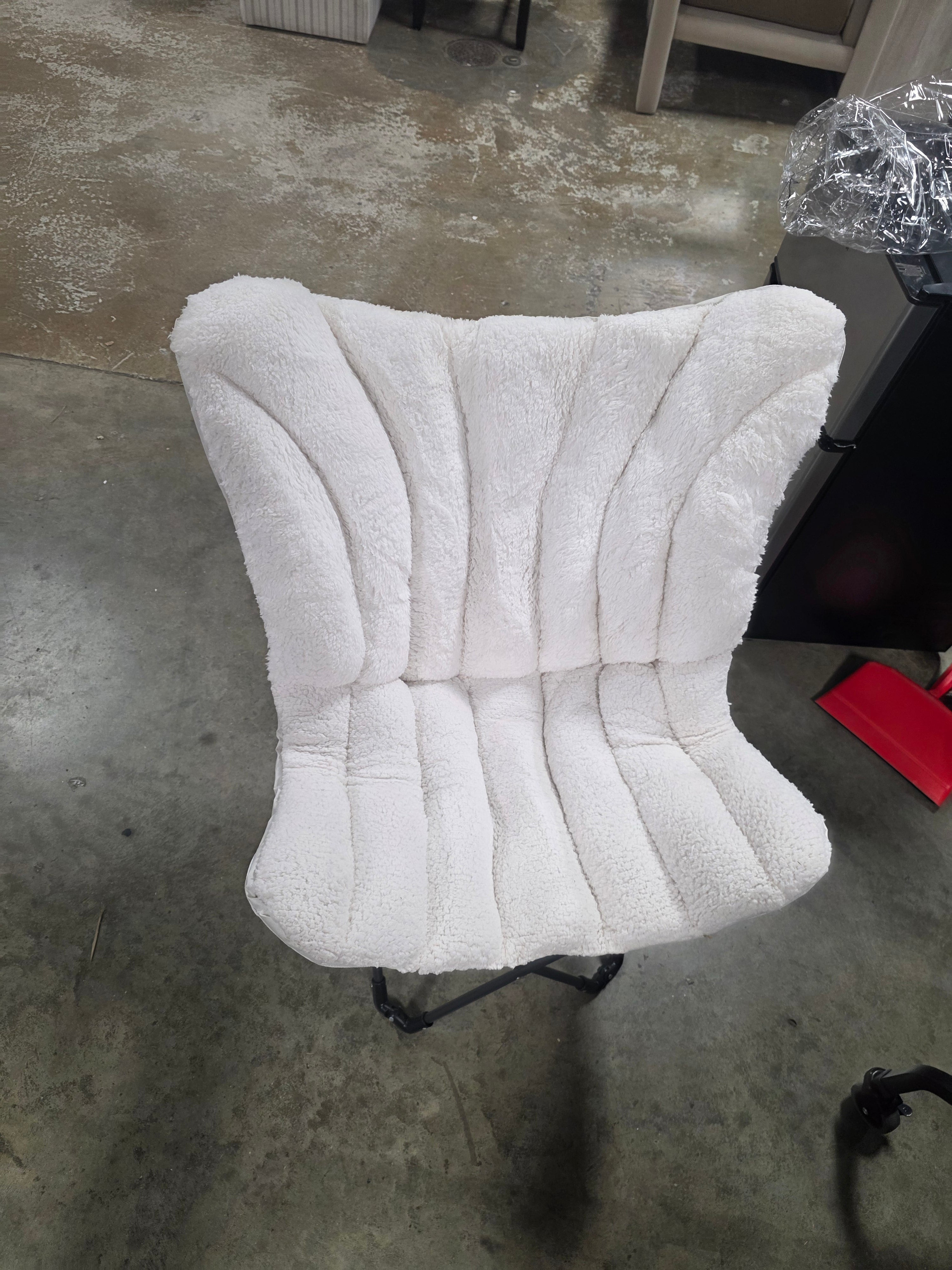 Butterfly Chair Faux Shearling Cream